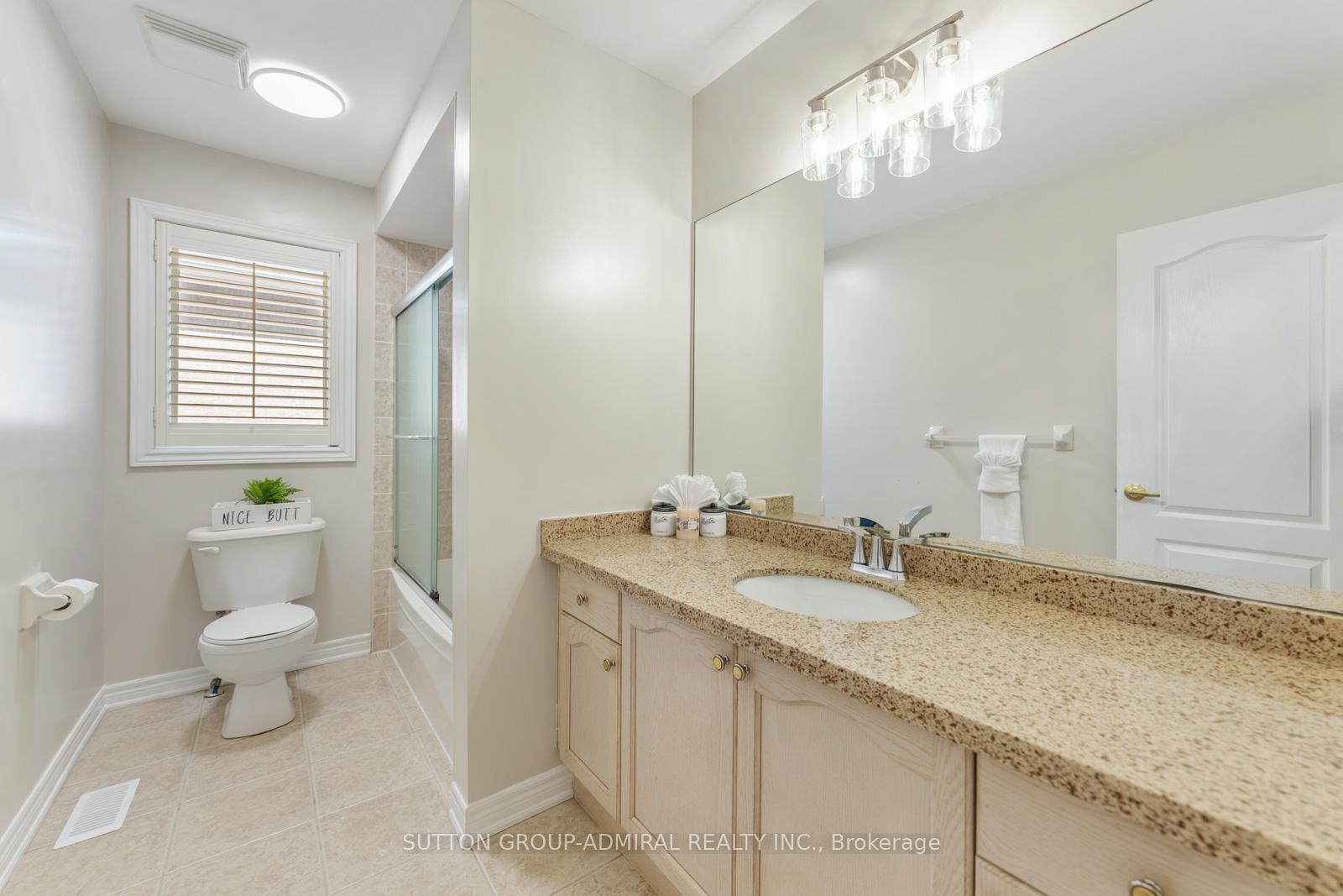 Photo 33 of 16 Appleview Road, Markham, Greensborough — HOMEH