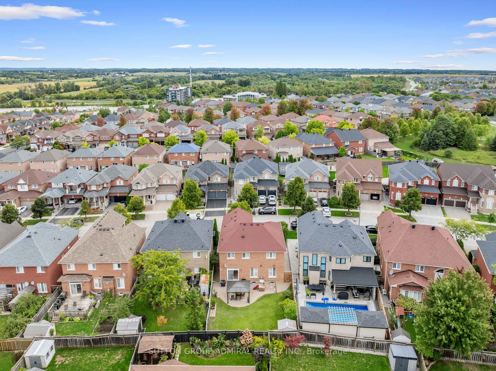 Photo 39 of 16 Appleview Road, Markham, Greensborough — HOMEH