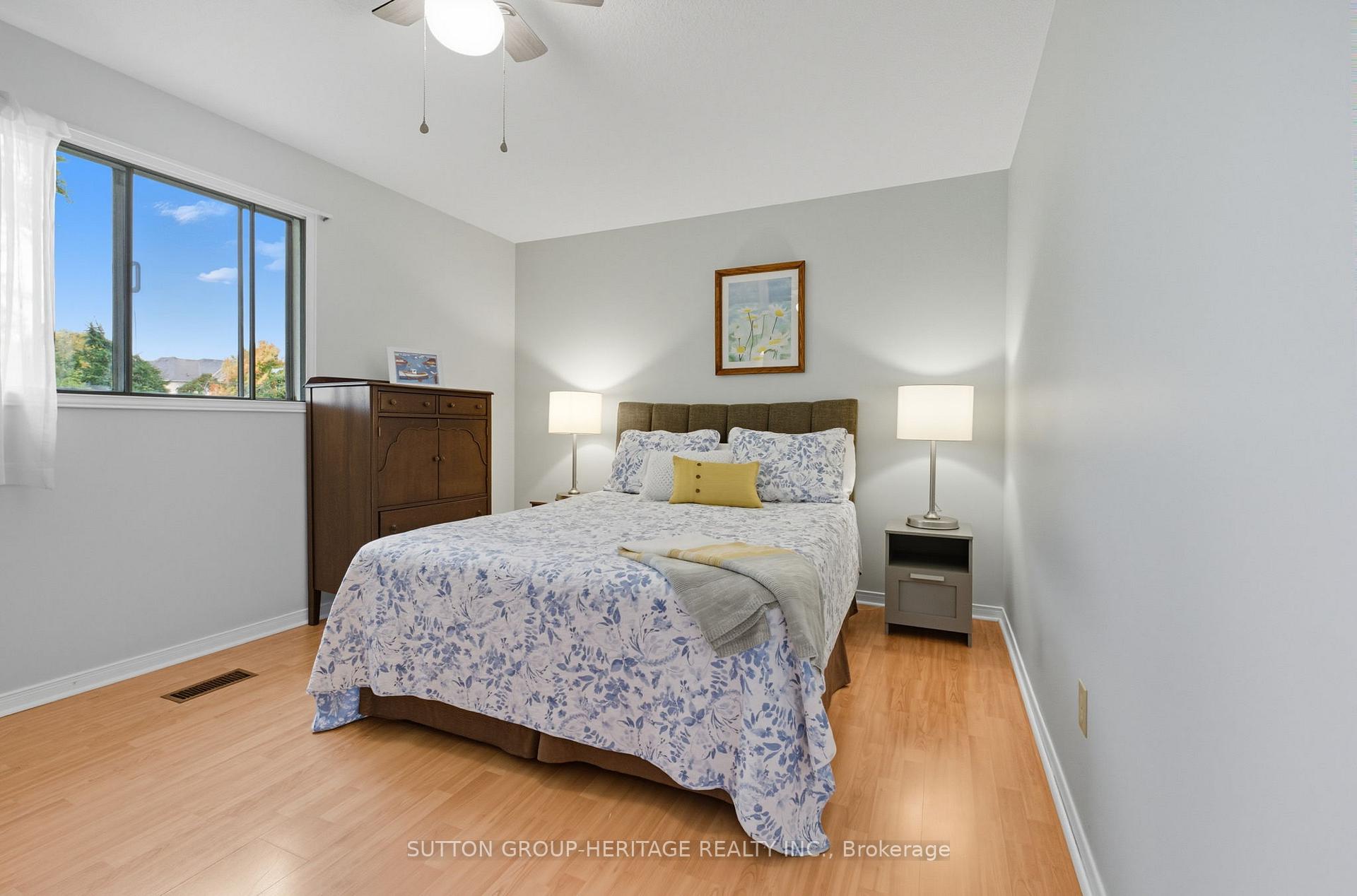 Photo 19 of 69 Spragg Circle, Markham, Markham Village — HOMEH