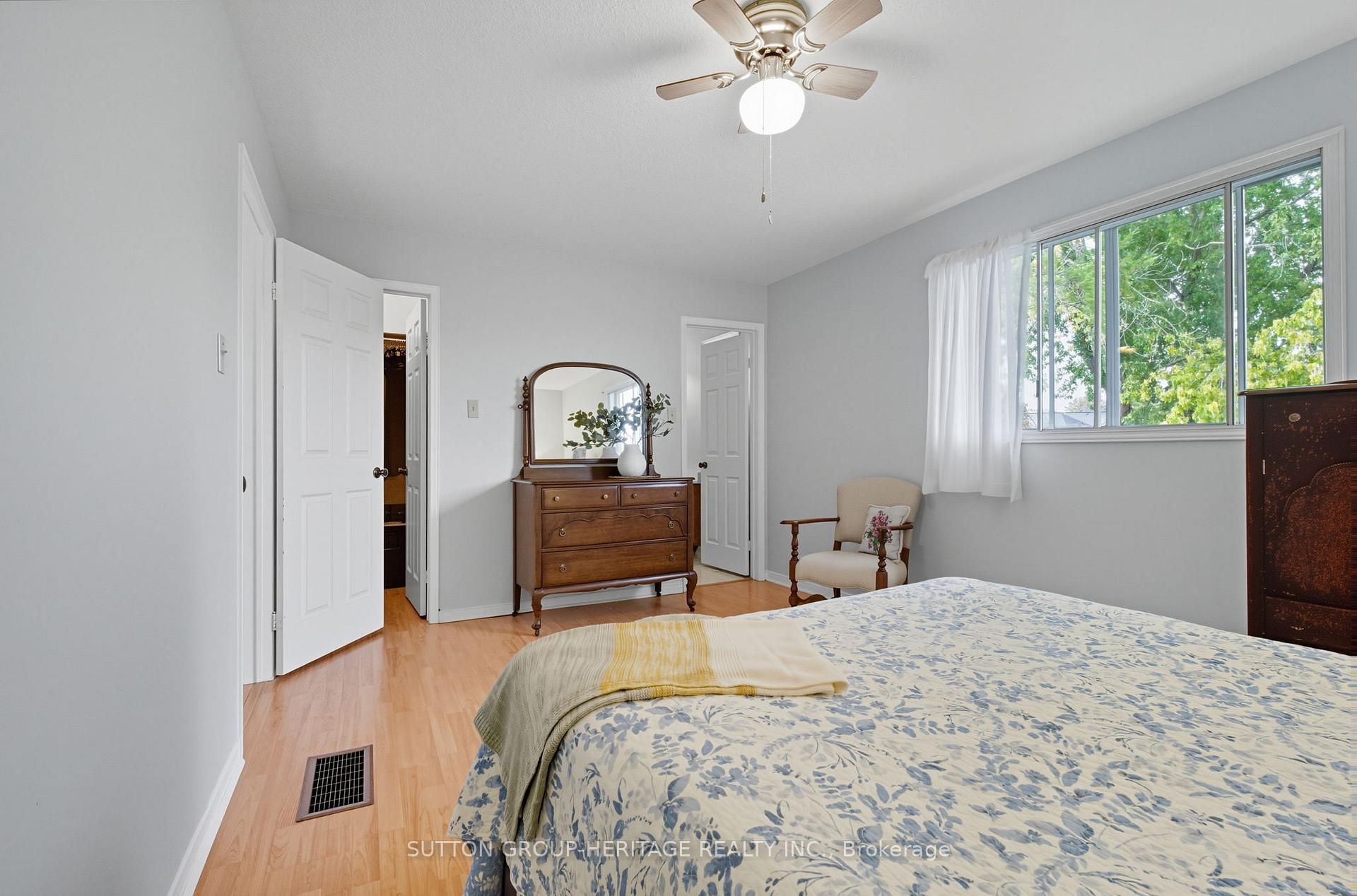 Photo 20 of 69 Spragg Circle, Markham, Markham Village — HOMEH