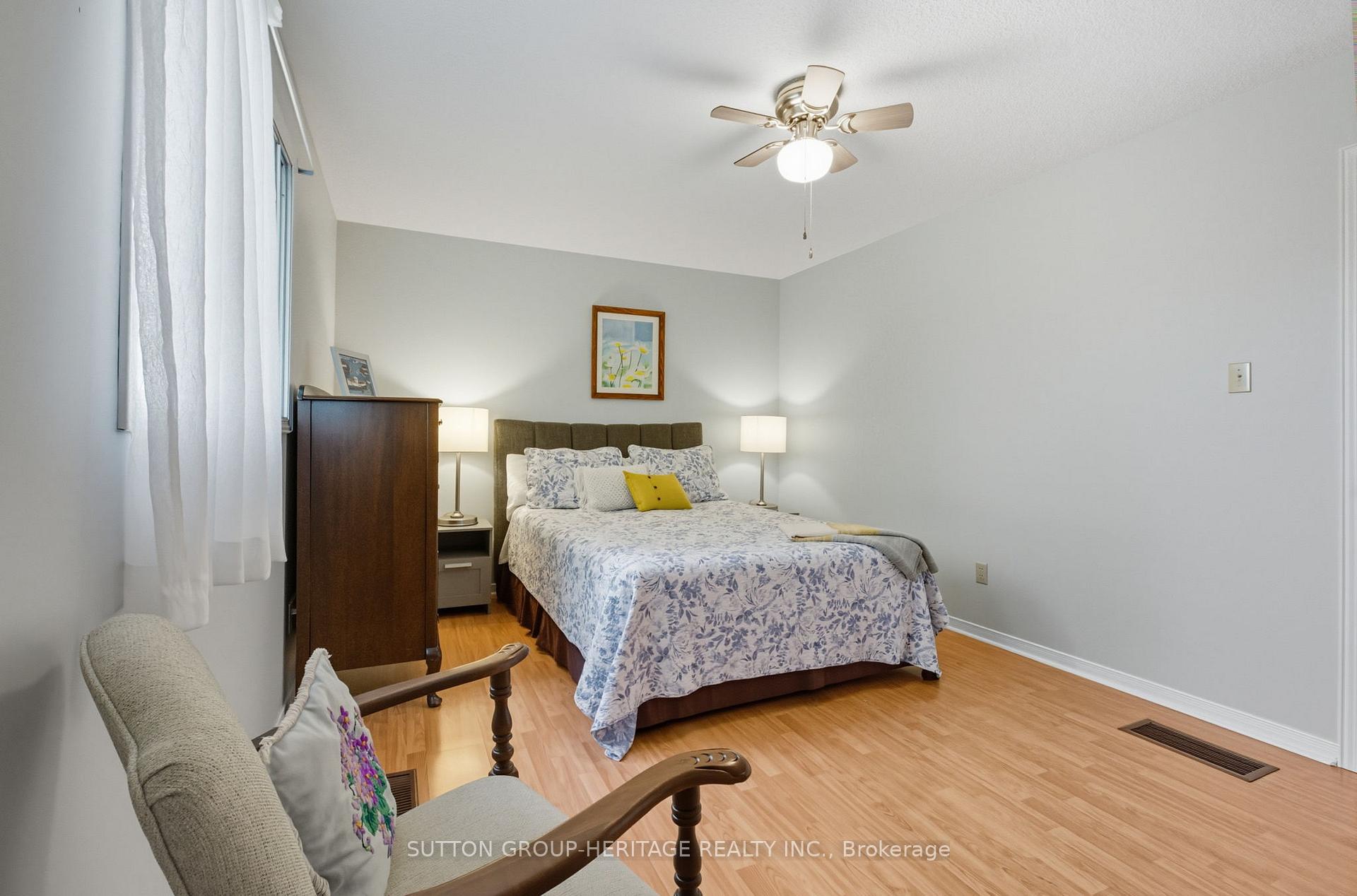 Photo 22 of 69 Spragg Circle, Markham, Markham Village — HOMEH