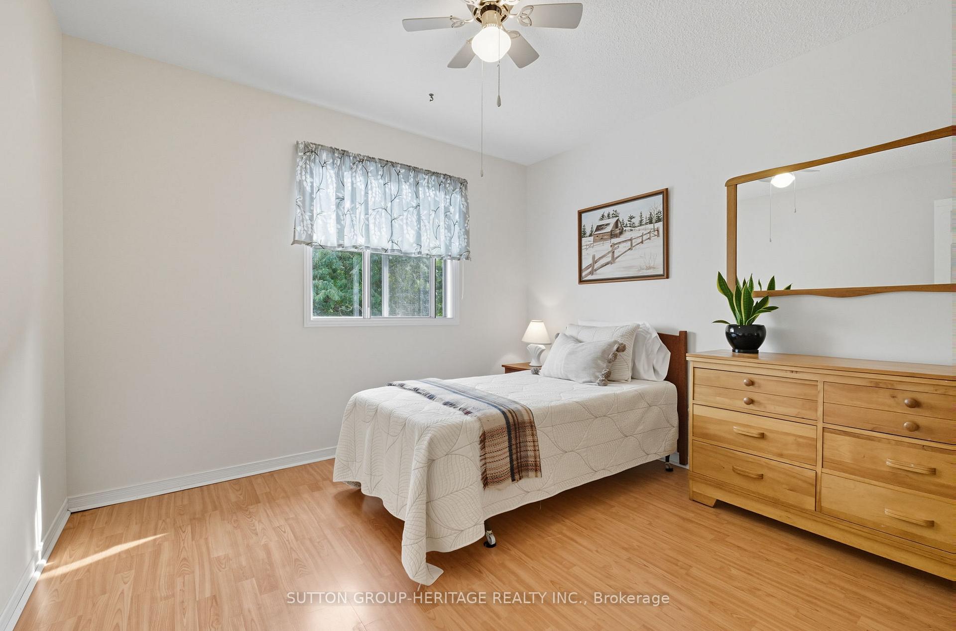 Photo 26 of 69 Spragg Circle, Markham, Markham Village — HOMEH