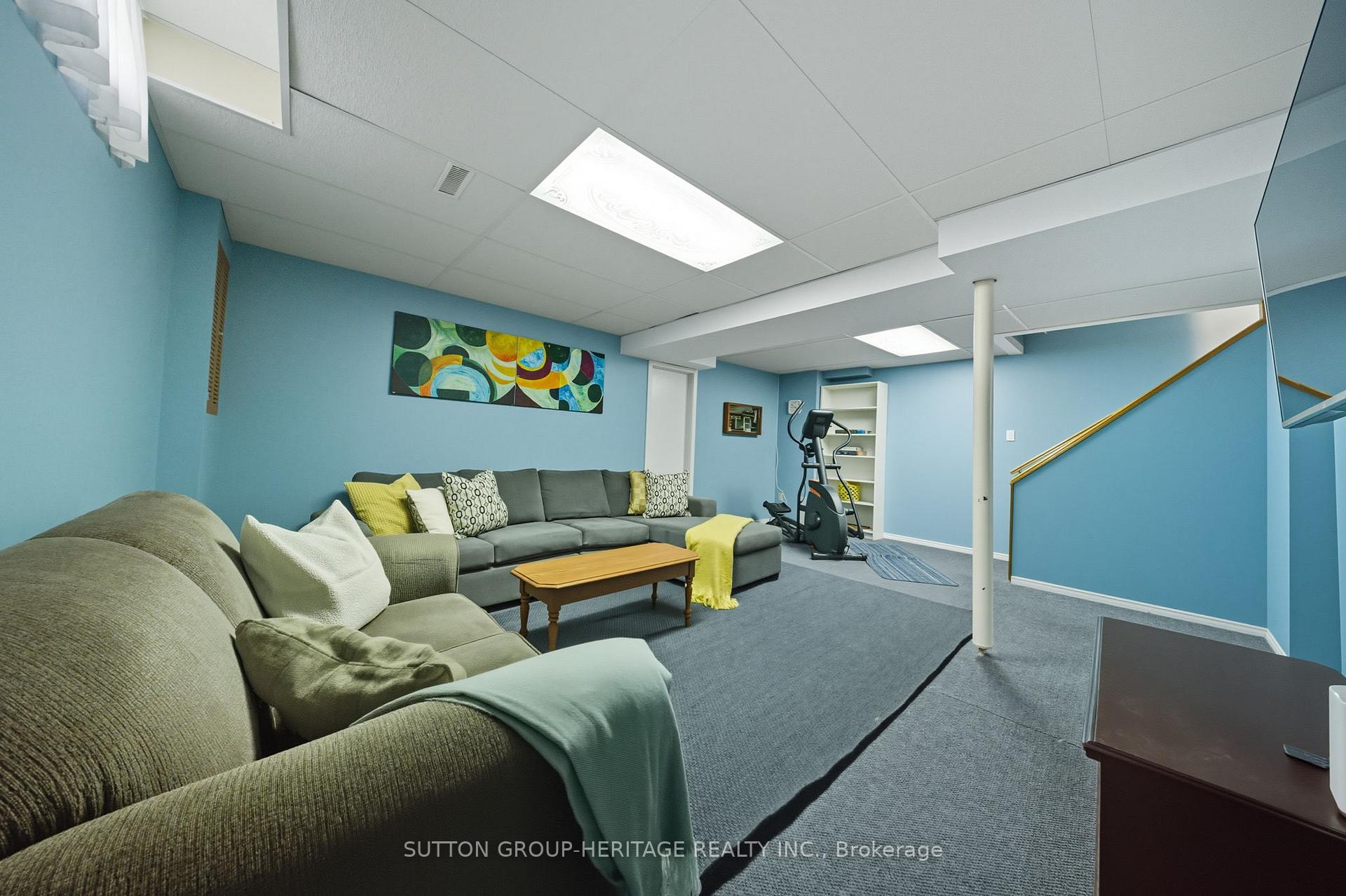 Photo 30 of 69 Spragg Circle, Markham, Markham Village — HOMEH