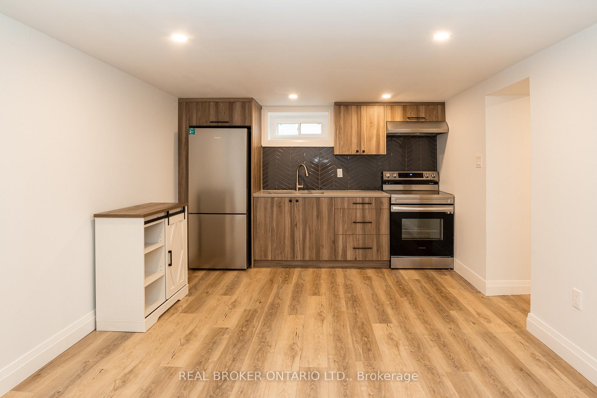 Photo 1 of Unit Lower, 67 Kingslea Drive, Hamilton, Huntington — HOMEH