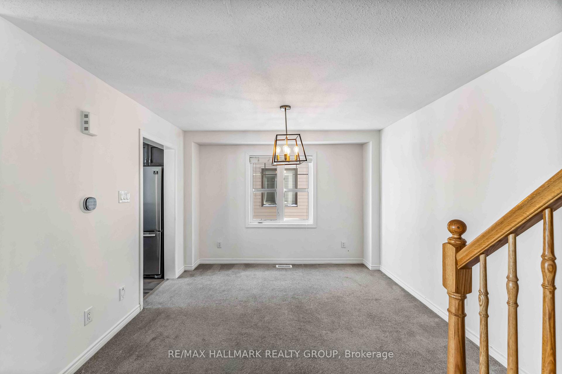 Photo 9 of 567 Roundleaf Way, Ottawa, Kanata - Emerald Meadows/Trailwest — HOMEH