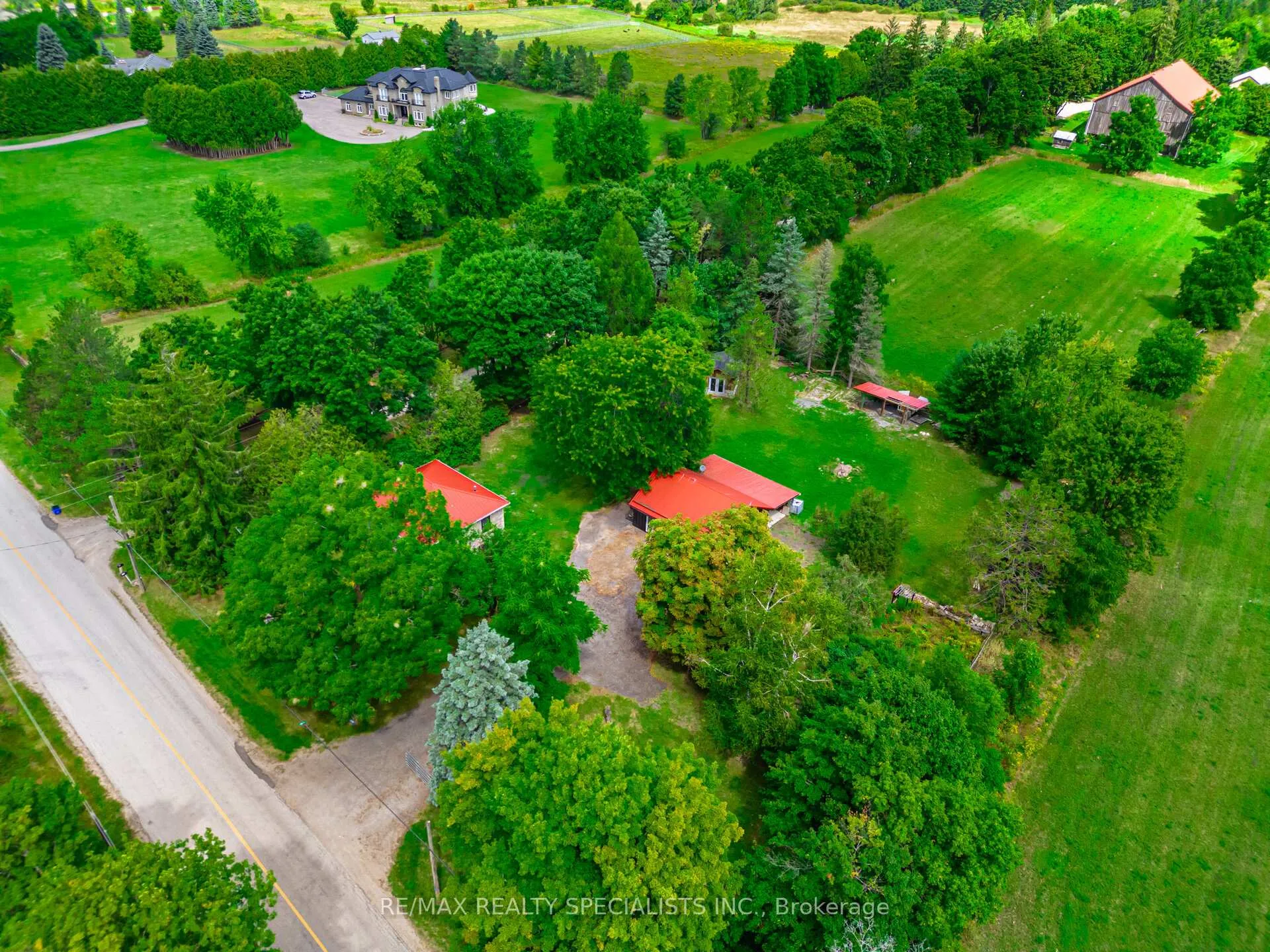 Photo 4 of 14041 Fourth Line, Milton, Rural Nassagaweya — HOMEH