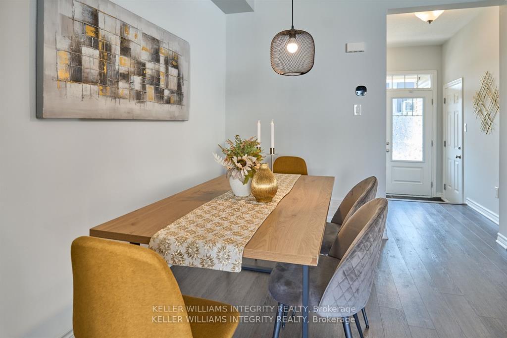 Photo 9 of 125 Pictou Crescent, Ottawa, Kanata - Emerald Meadows/Trailwest — HOMEH