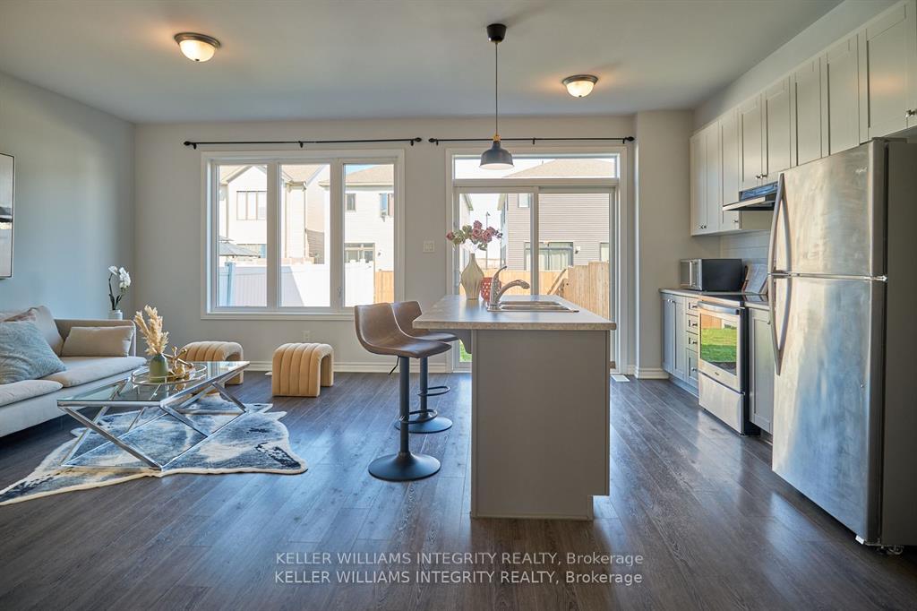 Photo 11 of 125 Pictou Crescent, Ottawa, Kanata - Emerald Meadows/Trailwest — HOMEH