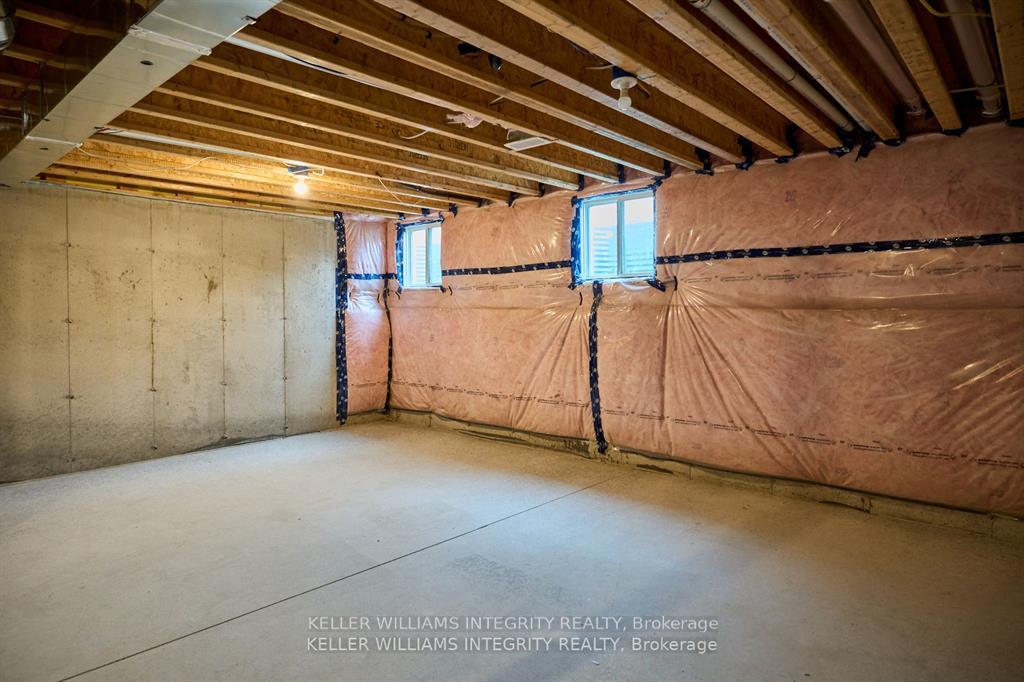 Photo 34 of 125 Pictou Crescent, Ottawa, Kanata - Emerald Meadows/Trailwest — HOMEH