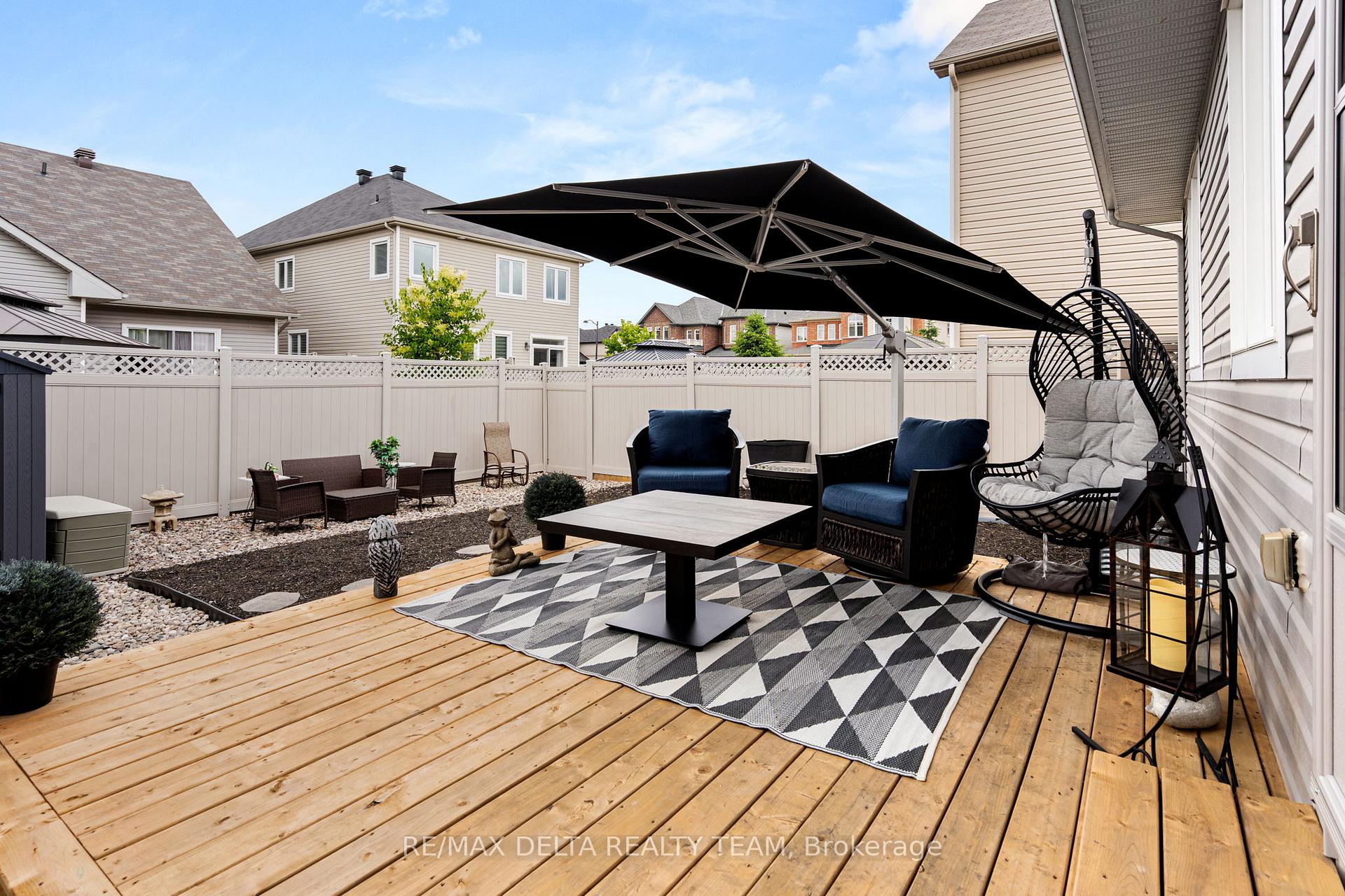 Photo 30 of 304 Bobolink Ridge, Ottawa, Kanata - Emerald Meadows/Trailwest — HOMEH