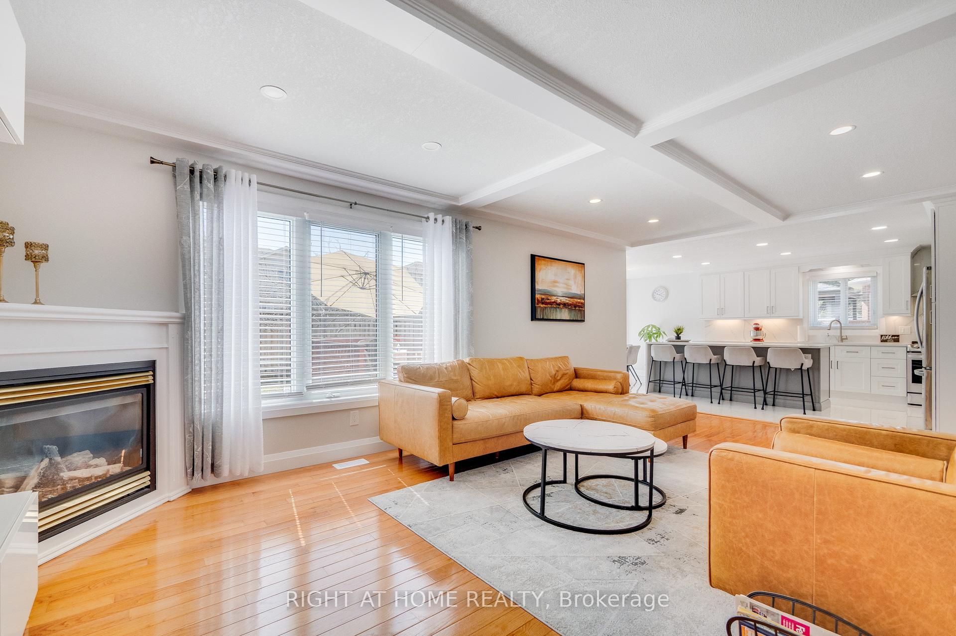 Photo 17 of 23 Breckwood Place, Kitchener — HOMEH