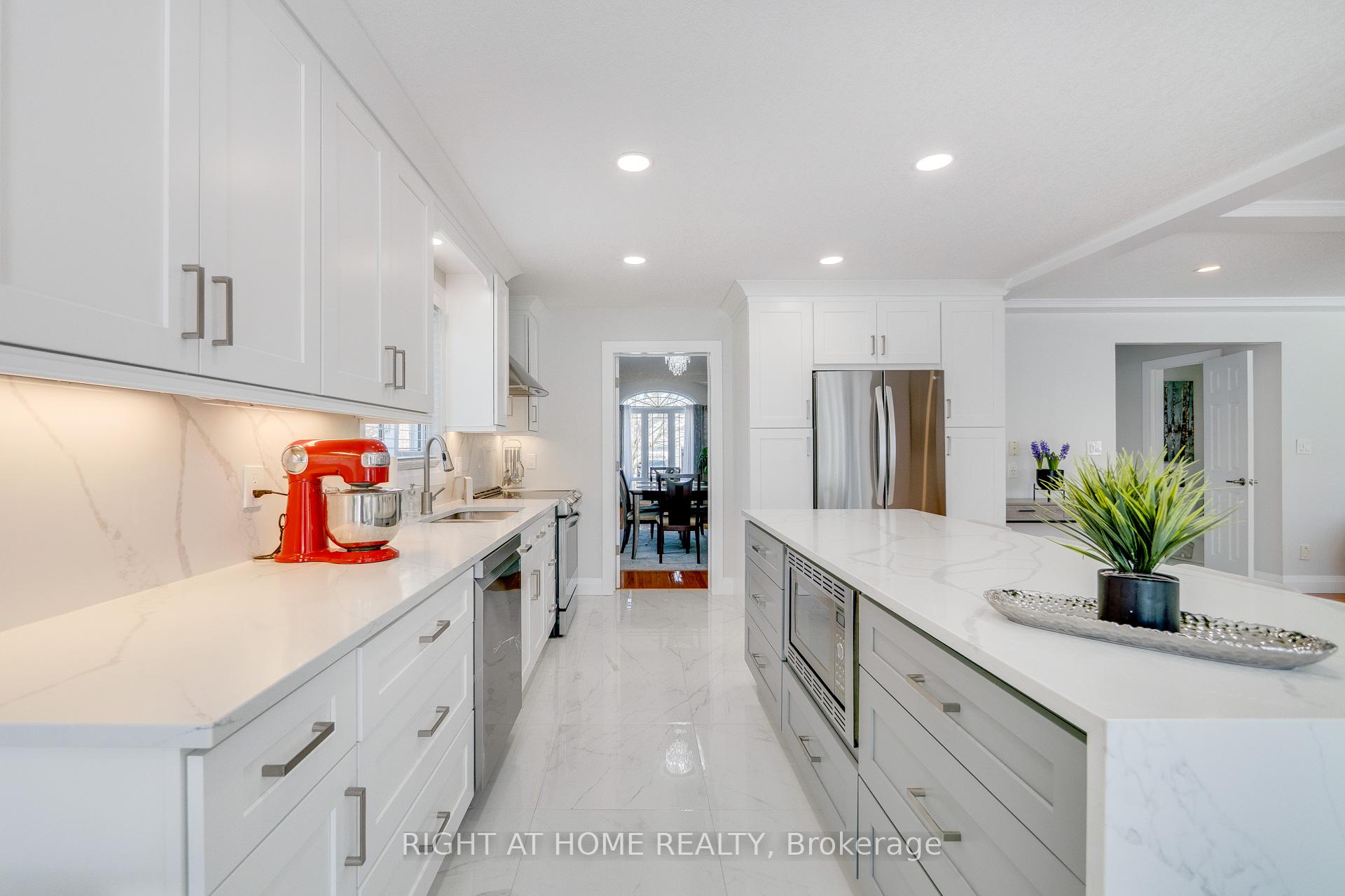 Photo 22 of 23 Breckwood Place, Kitchener — HOMEH