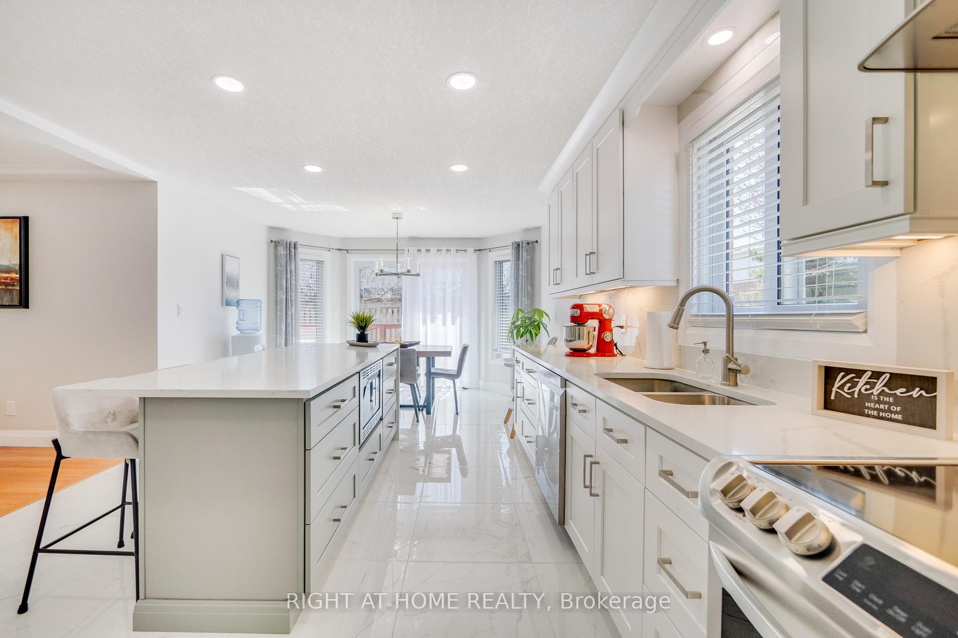 Photo 23 of 23 Breckwood Place, Kitchener — HOMEH