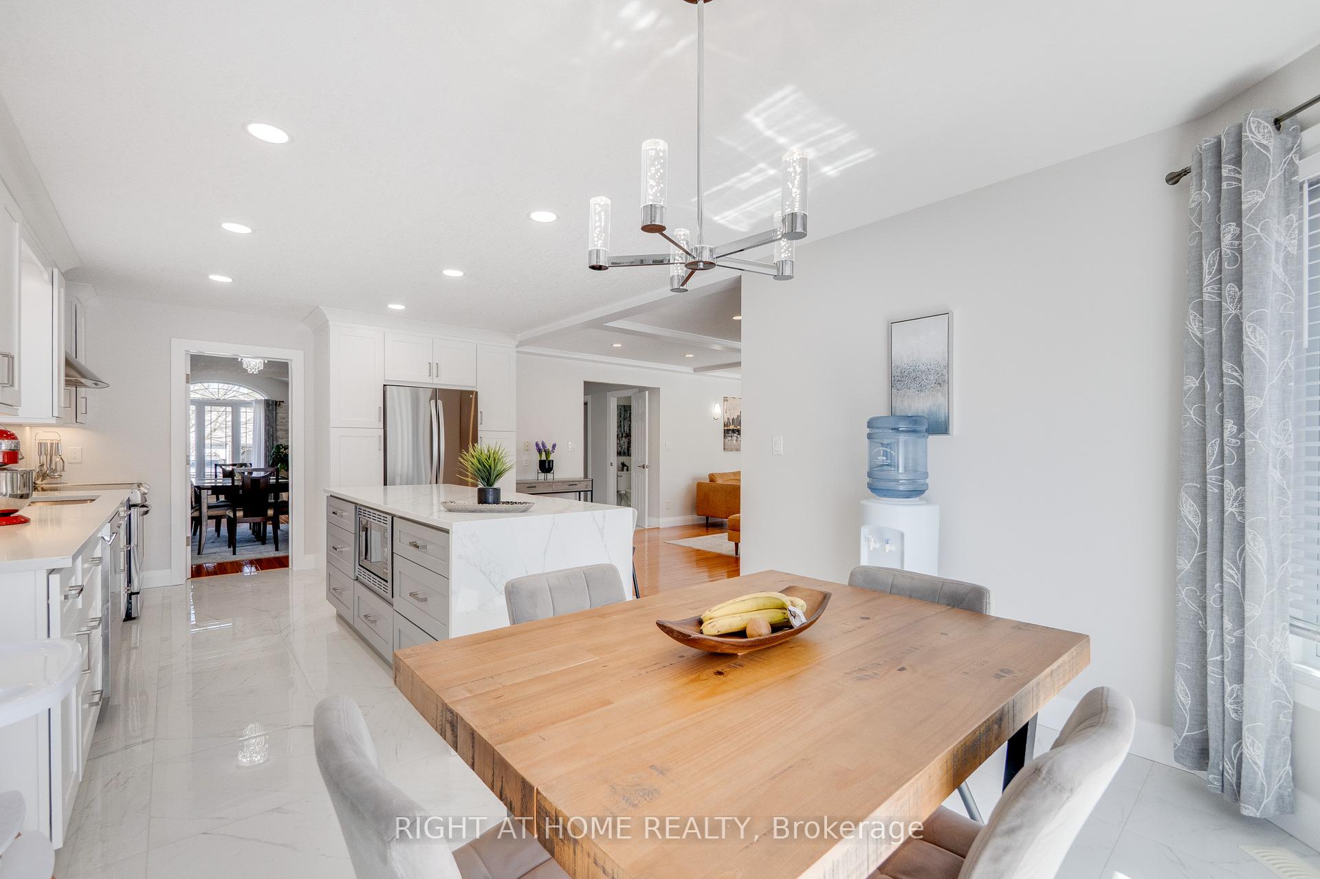 Photo 28 of 23 Breckwood Place, Kitchener — HOMEH