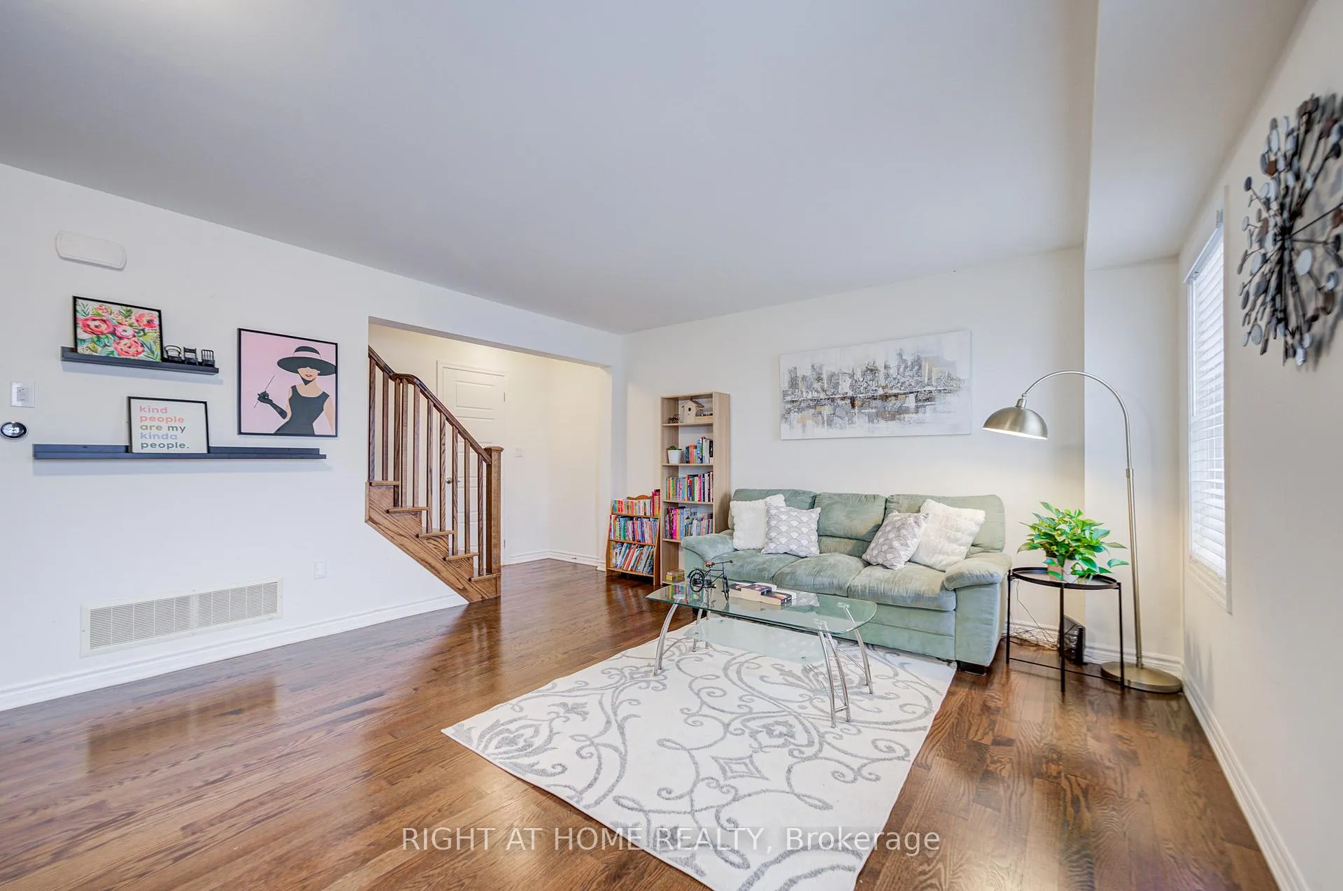 Photo 11 of Unit 162, 1000 Asleton Boulevard, Milton, Willmott — HOMEH