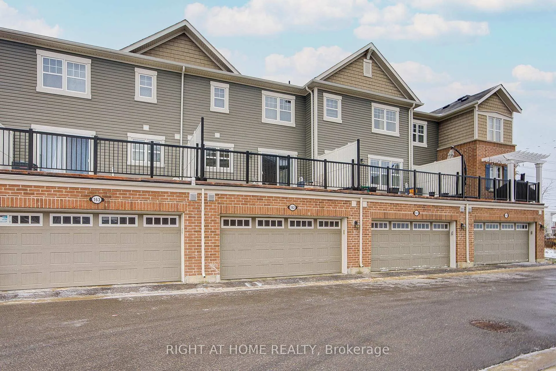Photo 38 of Unit 162, 1000 Asleton Boulevard, Milton, Willmott — HOMEH
