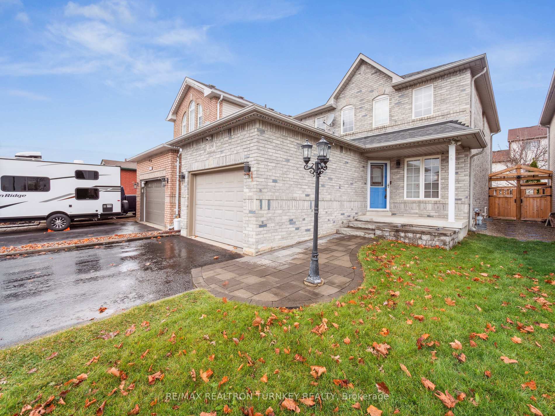 Photo 2 of 1190 Andrade Lane, Innisfil, Alcona — HOMEH