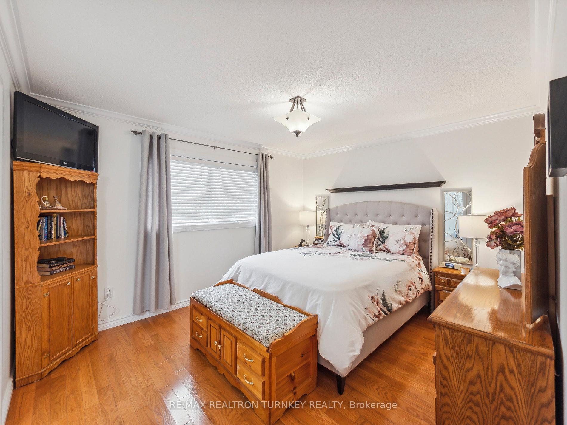 Photo 17 of 1190 Andrade Lane, Innisfil, Alcona — HOMEH