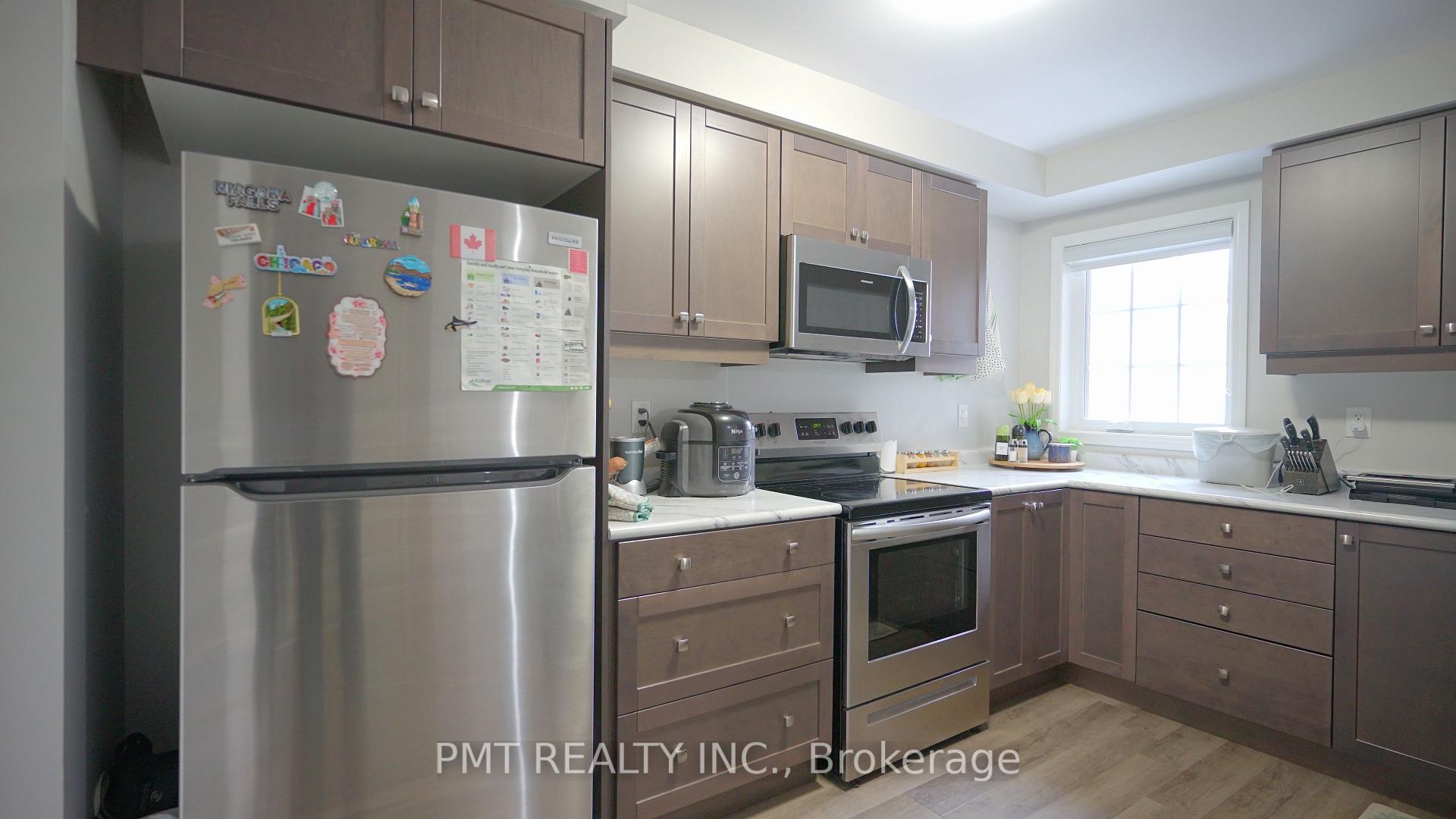 Photo 4 of 986 Alder Gate, Milton, Cobban — HOMEH