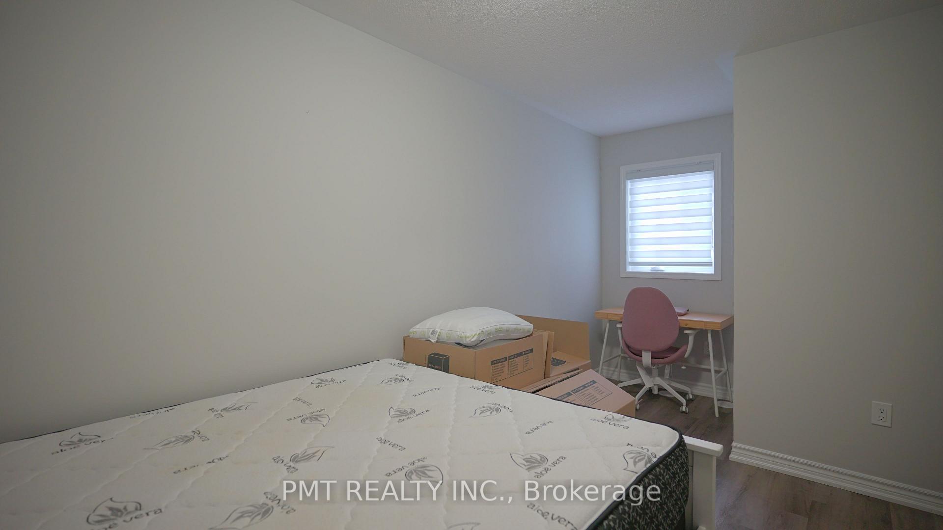 Photo 11 of 986 Alder Gate, Milton, Cobban — HOMEH
