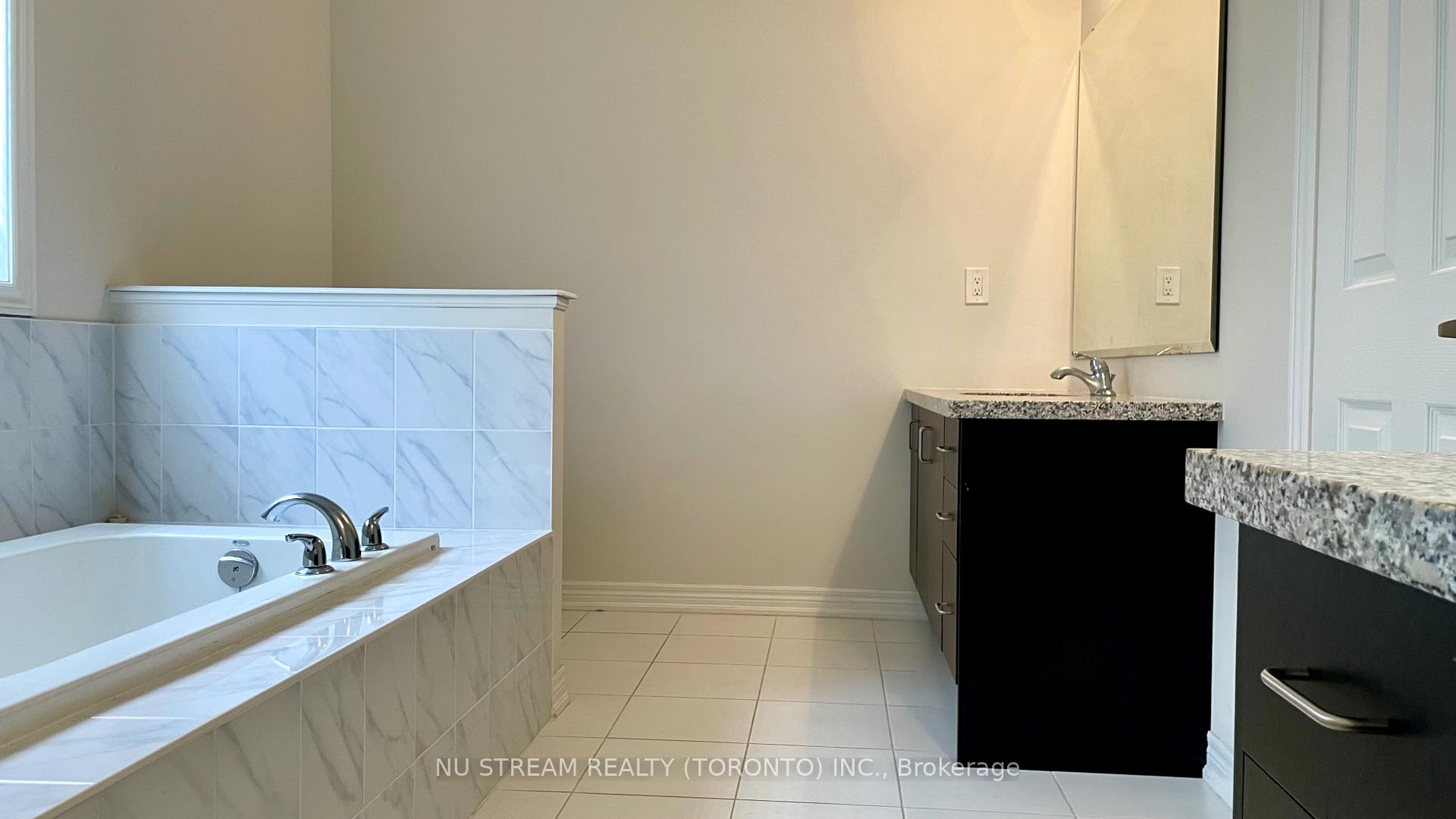 Photo 21 of 1 Collier Crescent, Markham, Wismer — HOMEH
