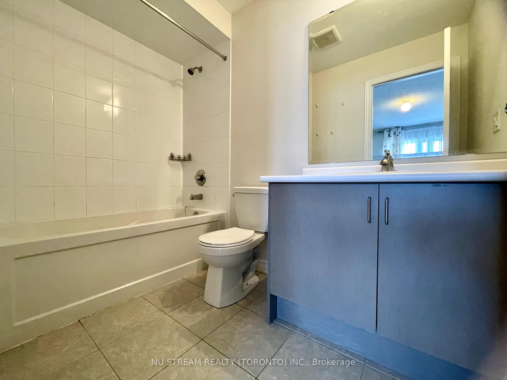 Photo 25 of 1 Collier Crescent, Markham, Wismer — HOMEH