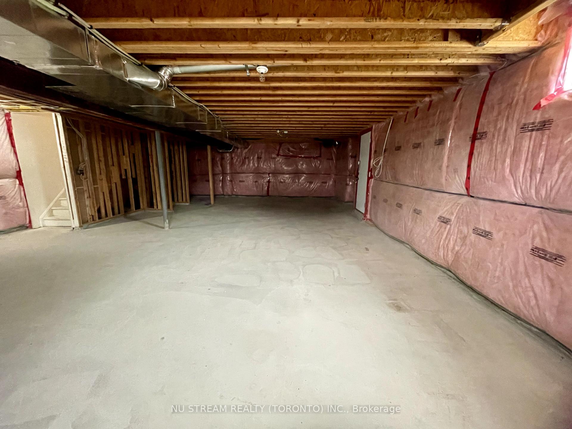 Photo 32 of 1 Collier Crescent, Markham, Wismer — HOMEH