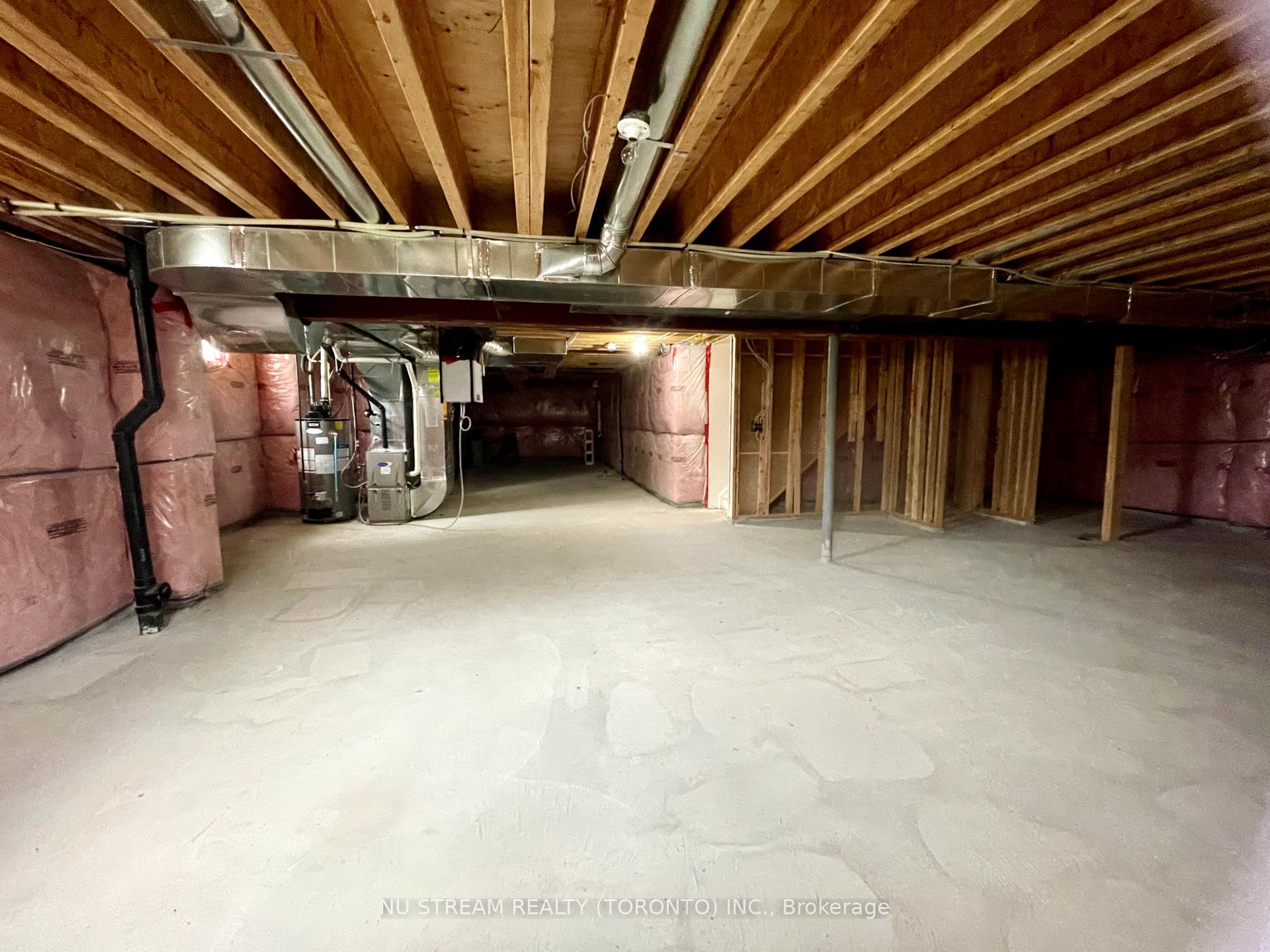 Photo 33 of 1 Collier Crescent, Markham, Wismer — HOMEH