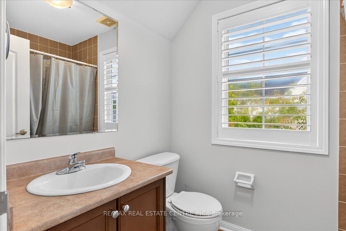 Photo 18 of 852 Bessy Trail, Milton, Coates — HOMEH