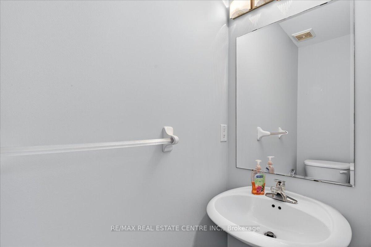 Photo 20 of 852 Bessy Trail, Milton, Coates — HOMEH