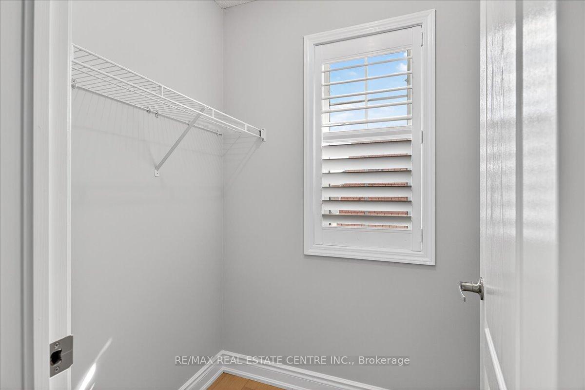 Photo 25 of 852 Bessy Trail, Milton, Coates — HOMEH