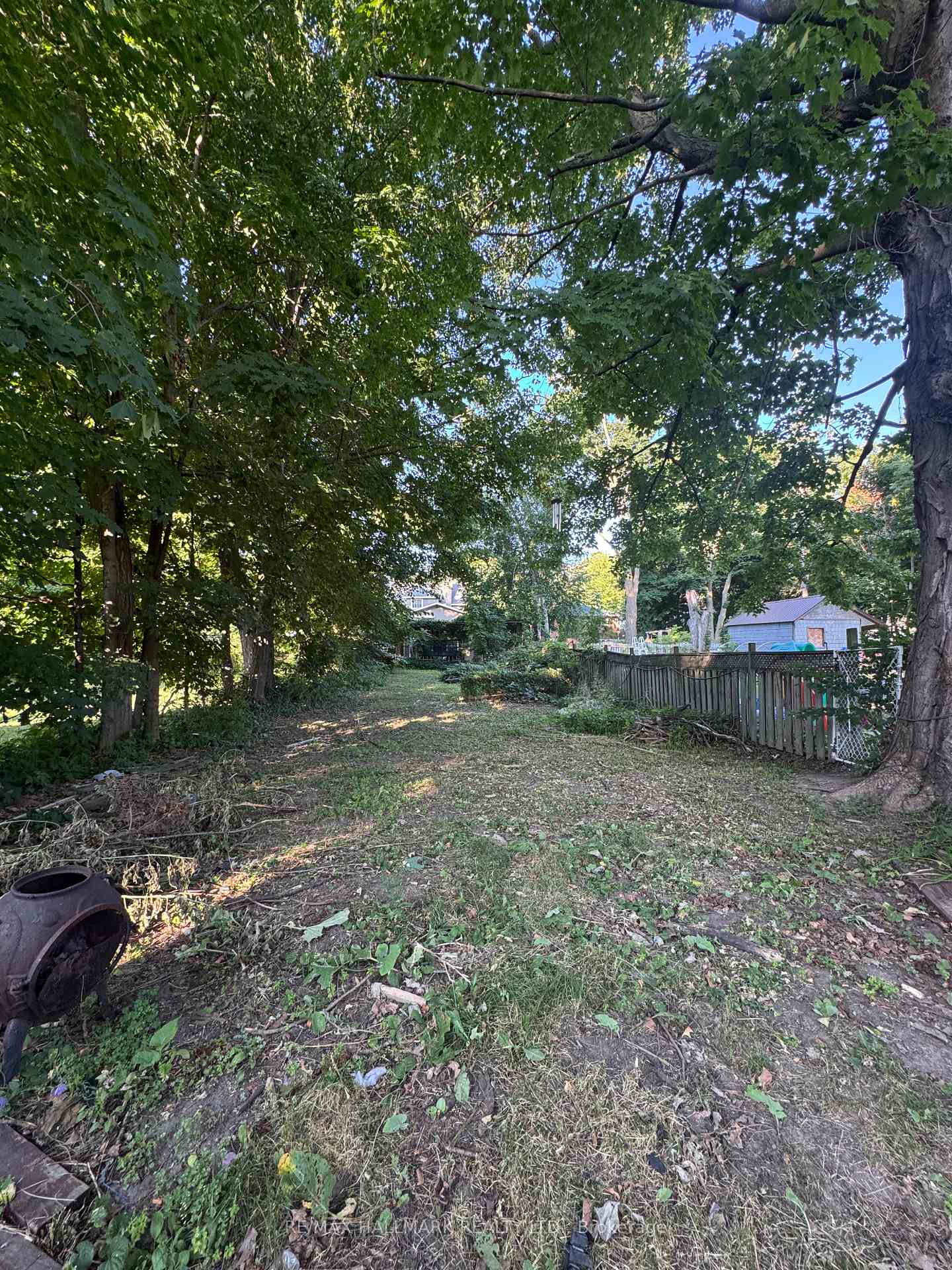 Photo 4 of 420 Frederick Street, Midland — HOMEH