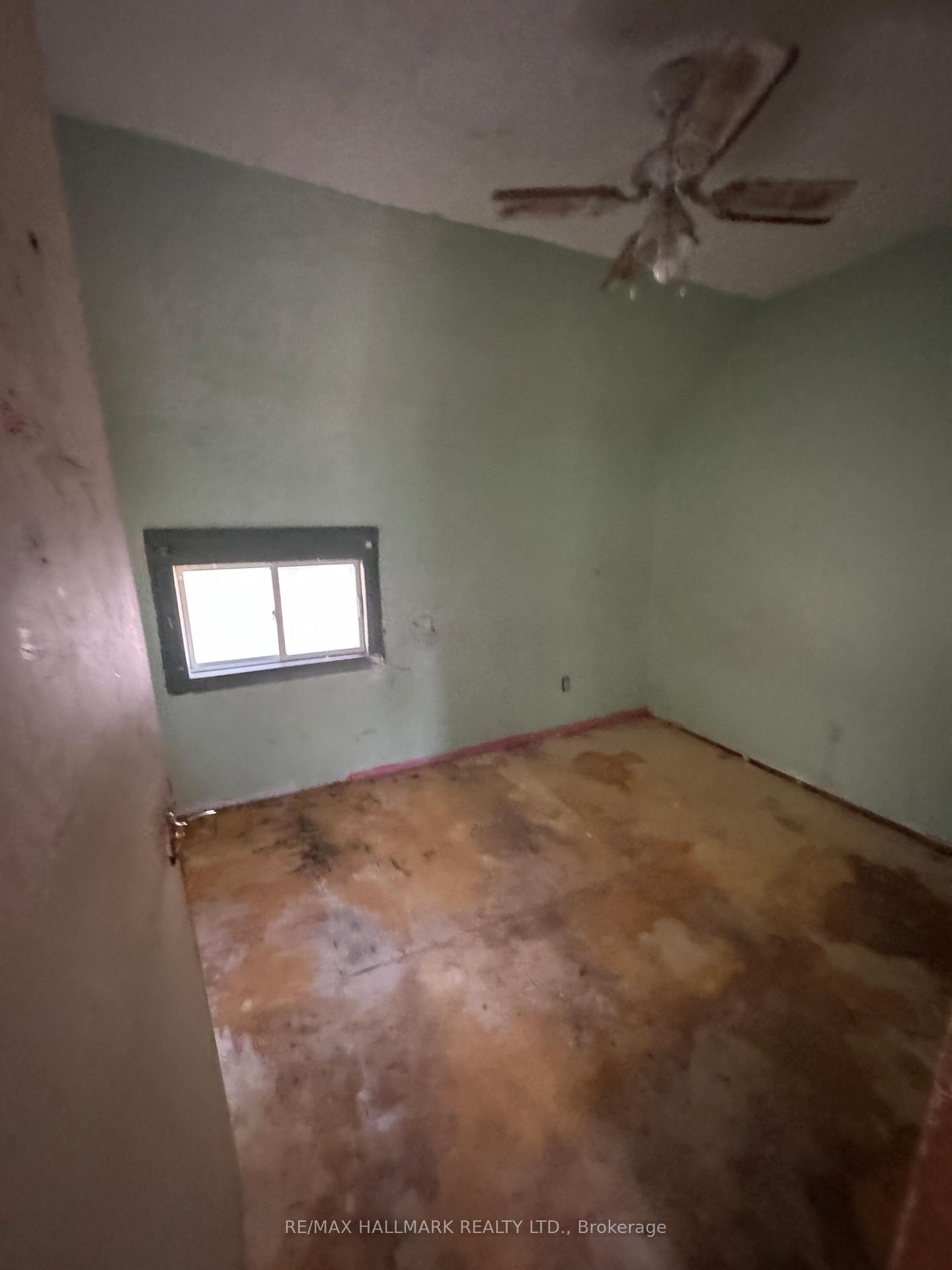 Photo 6 of 420 Frederick Street, Midland — HOMEH