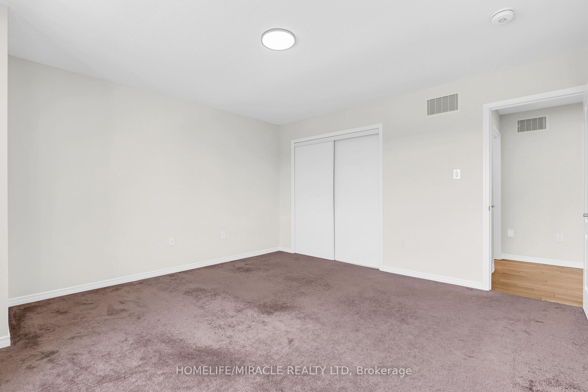 Photo 24 of 23 Royal Coachman Way, Hamilton, Stoney Creek — HOMEH
