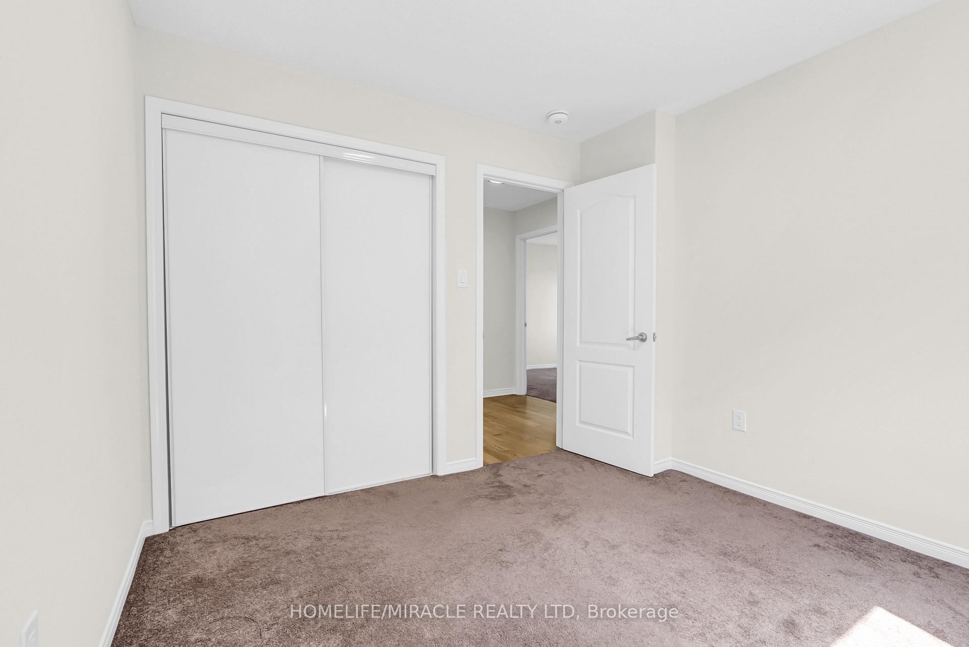 Photo 25 of 23 Royal Coachman Way, Hamilton, Stoney Creek — HOMEH