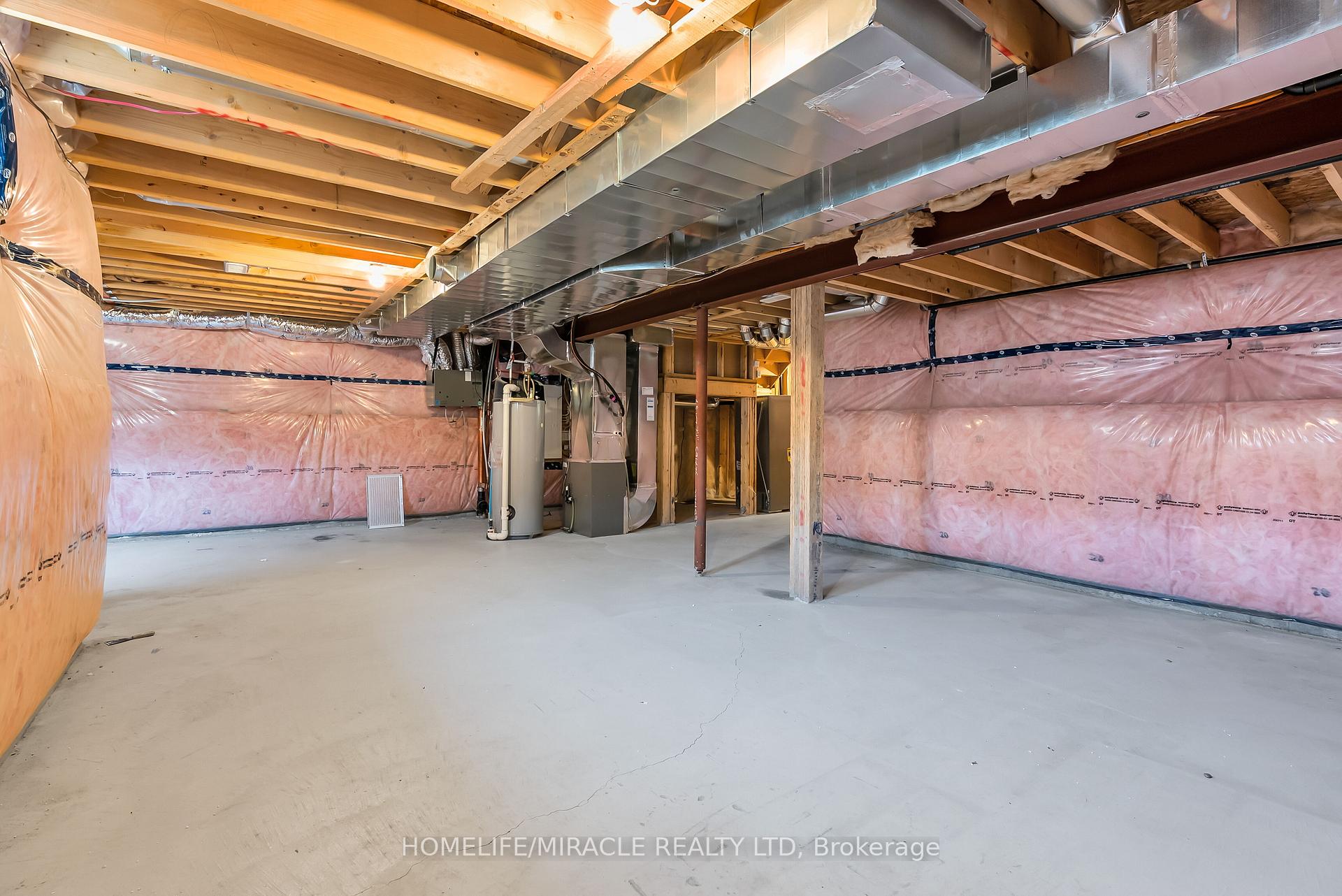 Photo 27 of 23 Royal Coachman Way, Hamilton, Stoney Creek — HOMEH