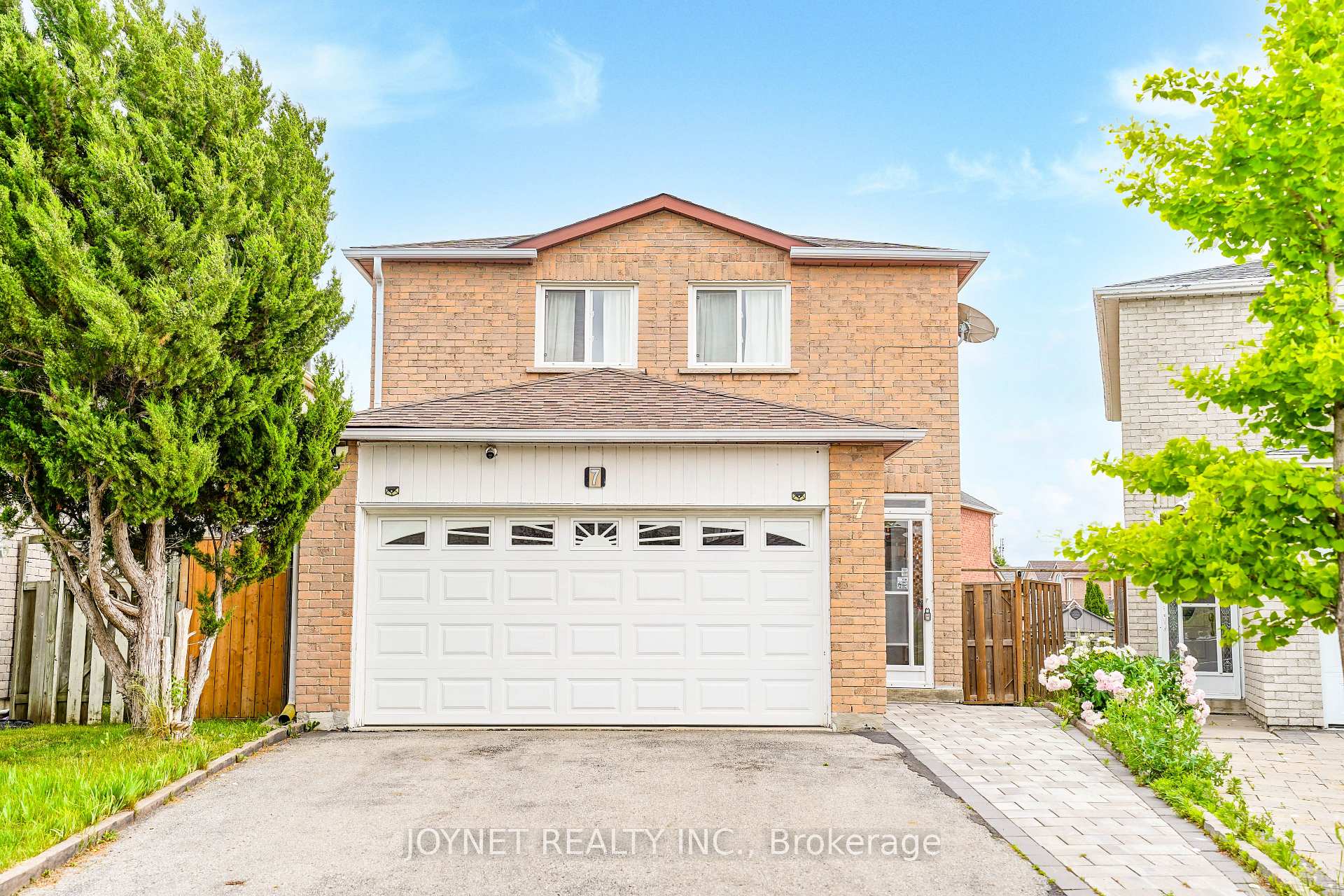 Photo 3 of 7 Jaffray Road, Markham, Milliken Mills East — HOMEH