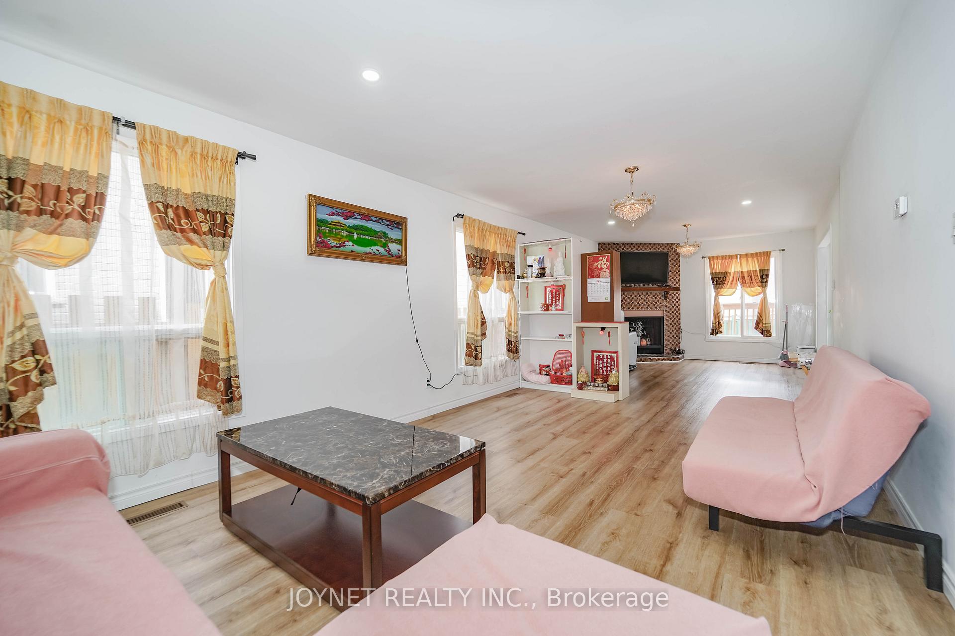Photo 13 of 7 Jaffray Road, Markham, Milliken Mills East — HOMEH