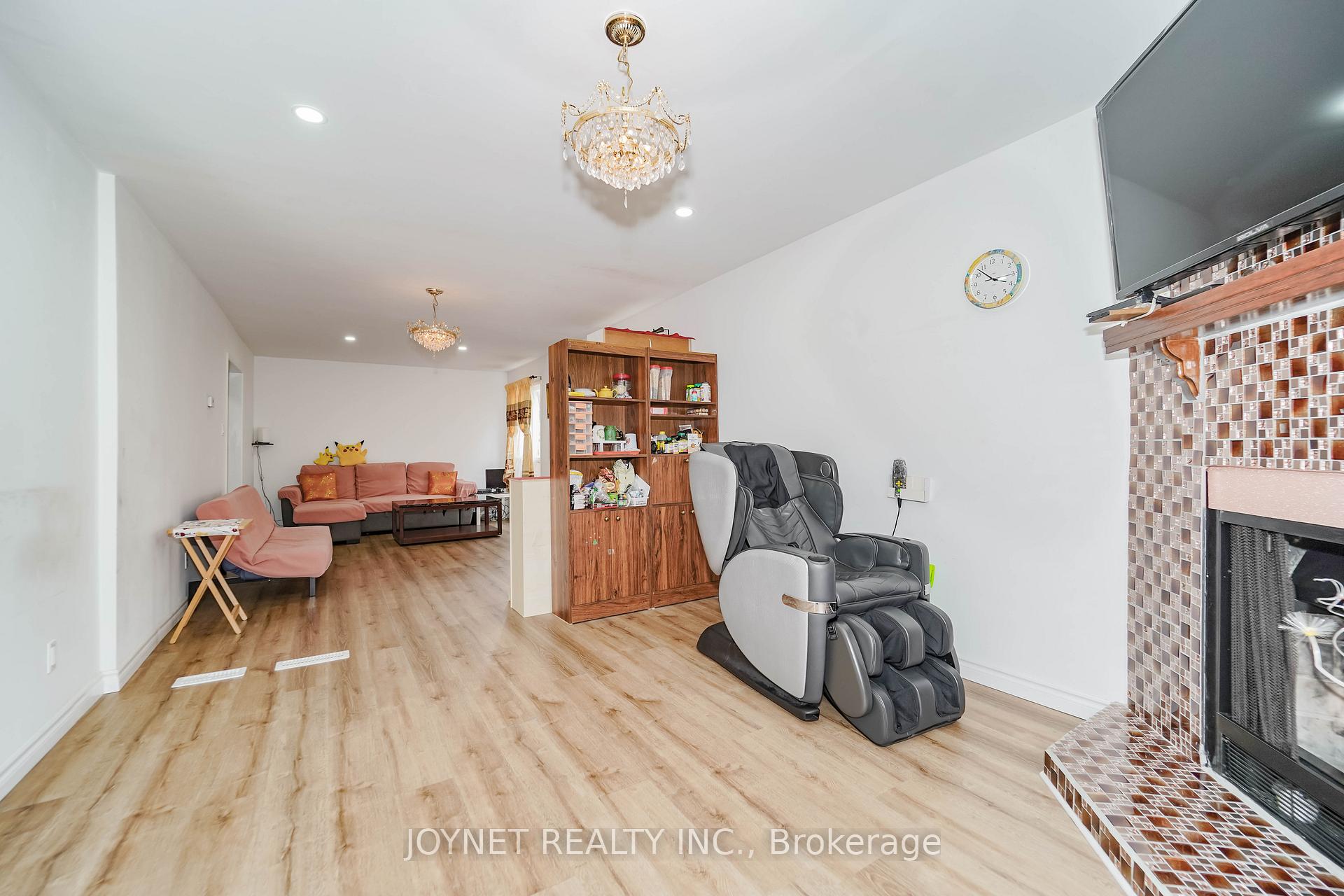 Photo 17 of 7 Jaffray Road, Markham, Milliken Mills East — HOMEH