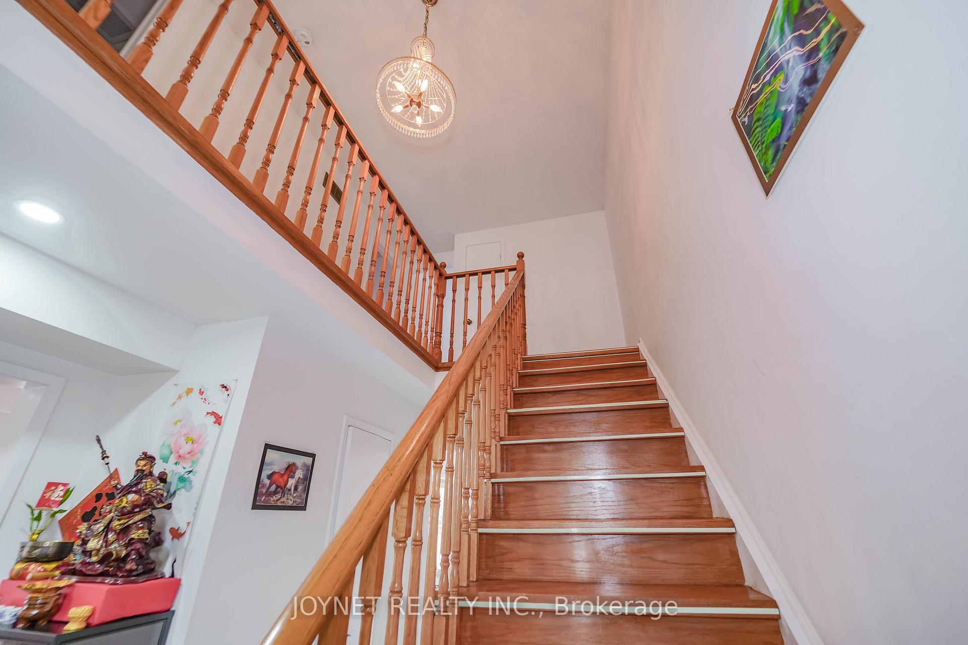Photo 19 of 7 Jaffray Road, Markham, Milliken Mills East — HOMEH