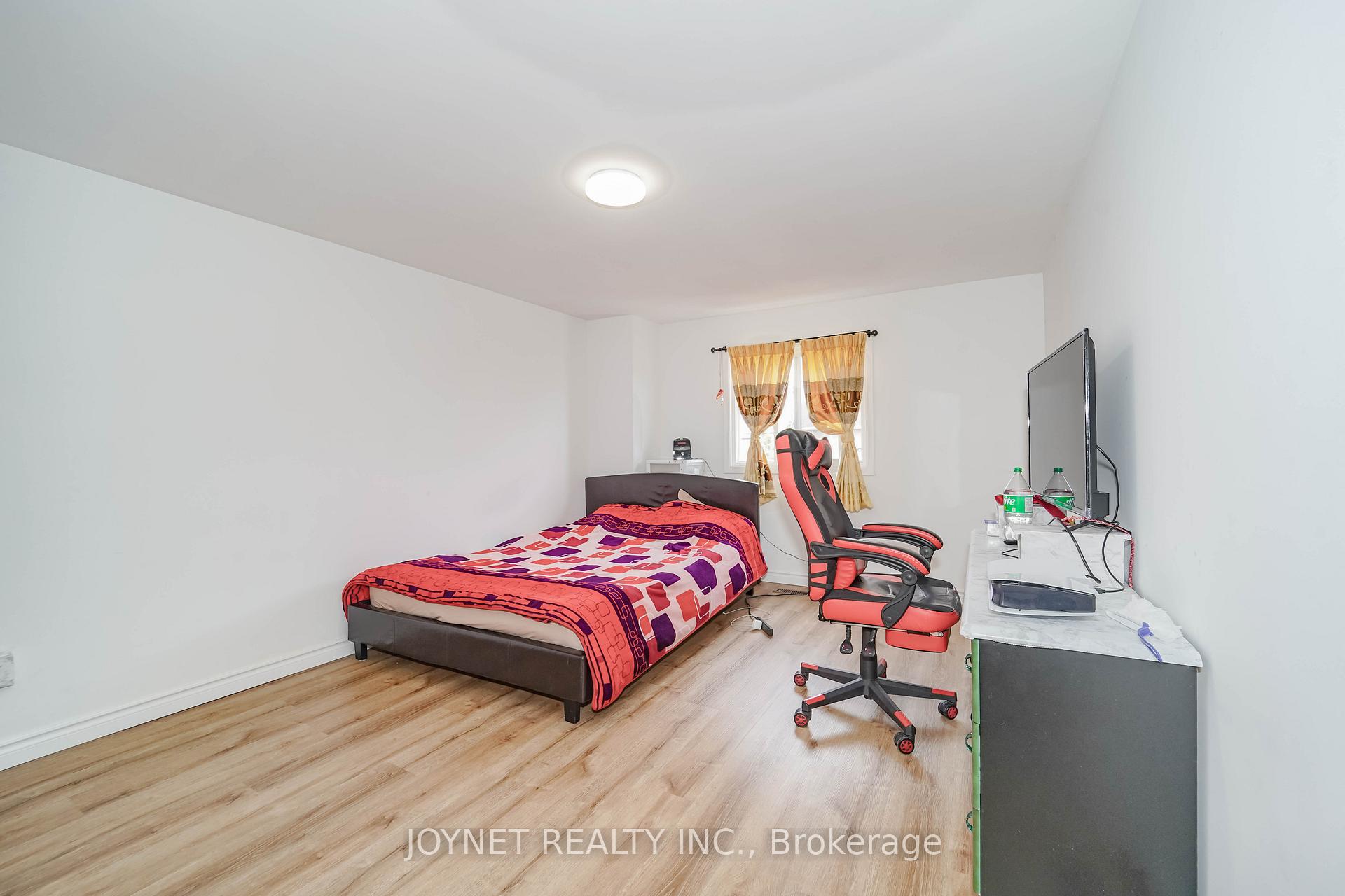 Photo 25 of 7 Jaffray Road, Markham, Milliken Mills East — HOMEH
