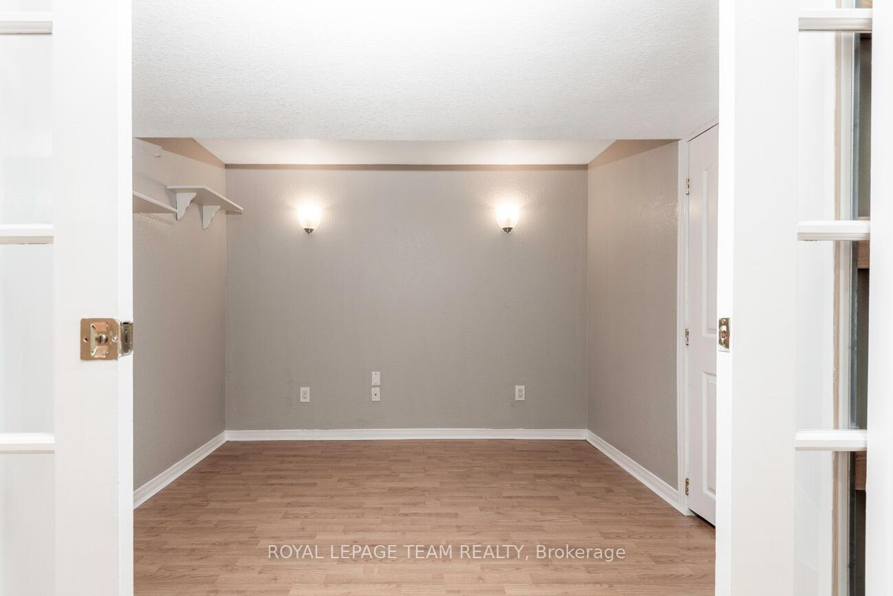 Photo 17 of 13 Grassy Plains Drive, Ottawa, Kanata - Emerald Meadows/Trailwest — HOMEH