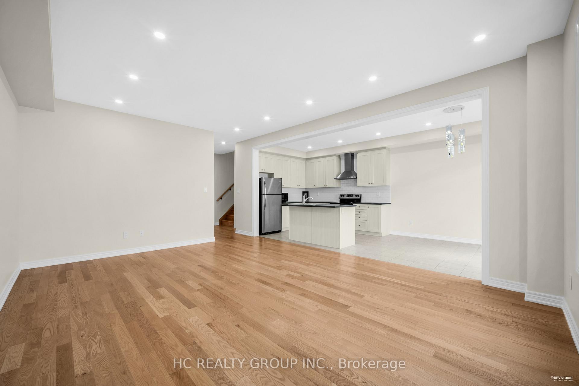 Photo 13 of 28 Luzon Avenue, Markham, Box Grove — HOMEH