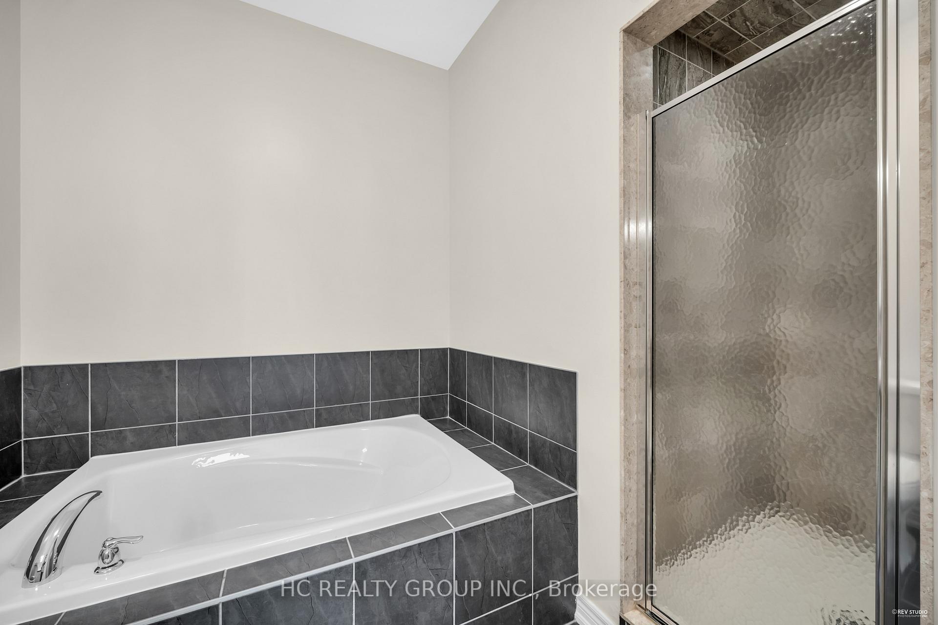 Photo 24 of 28 Luzon Avenue, Markham, Box Grove — HOMEH