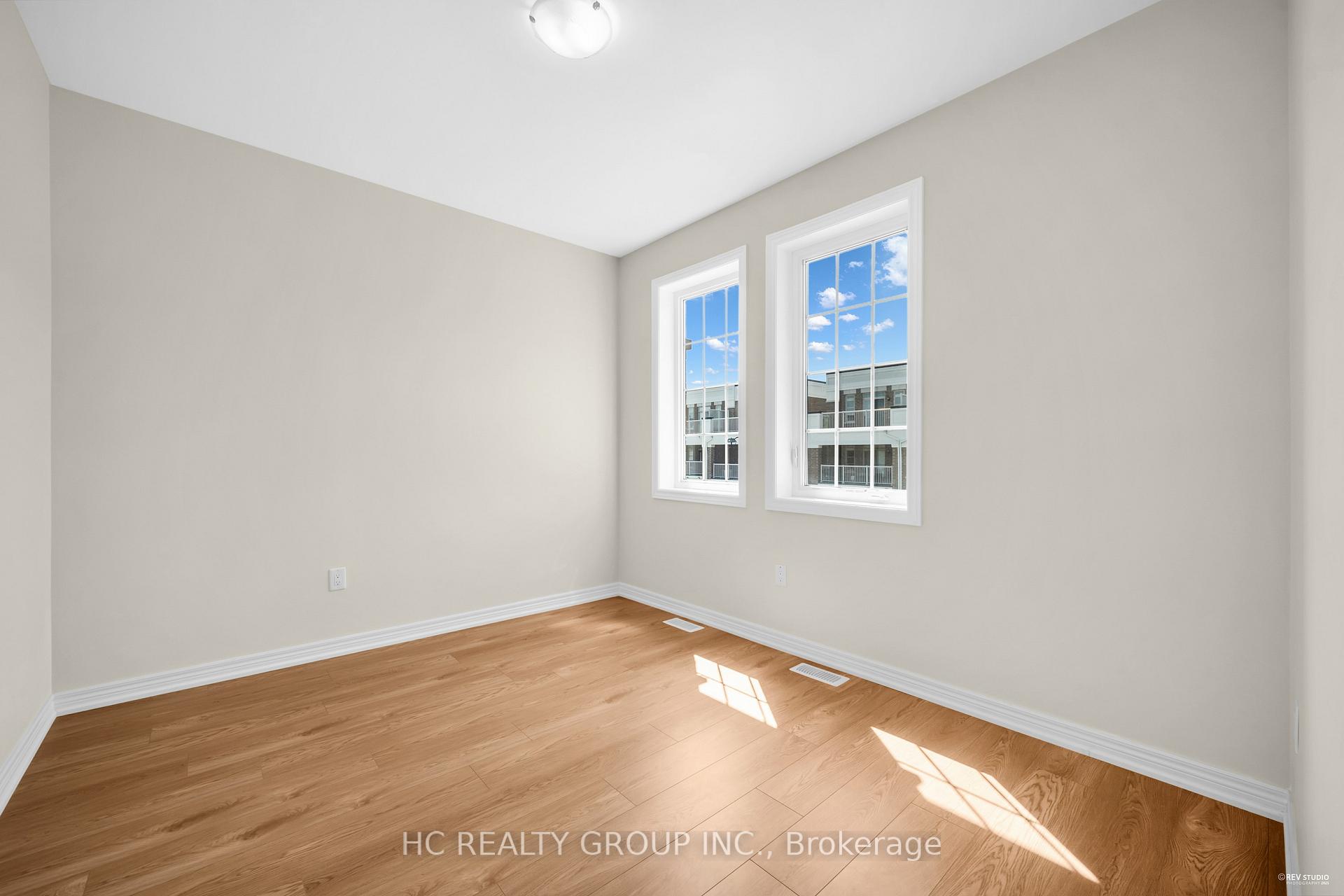 Photo 31 of 28 Luzon Avenue, Markham, Box Grove — HOMEH
