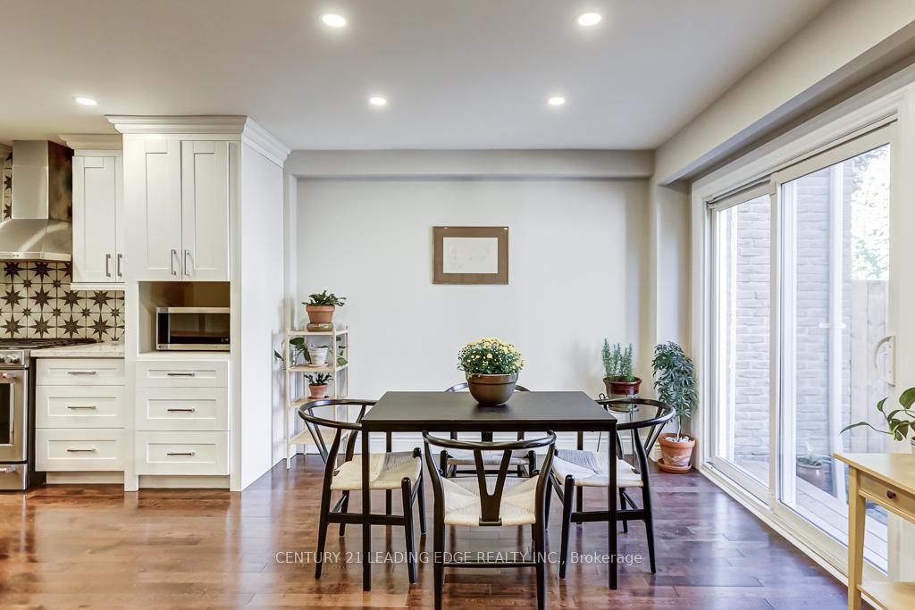 Photo 17 of 89 Reginald Crescent, Markham, Markham Village — HOMEH