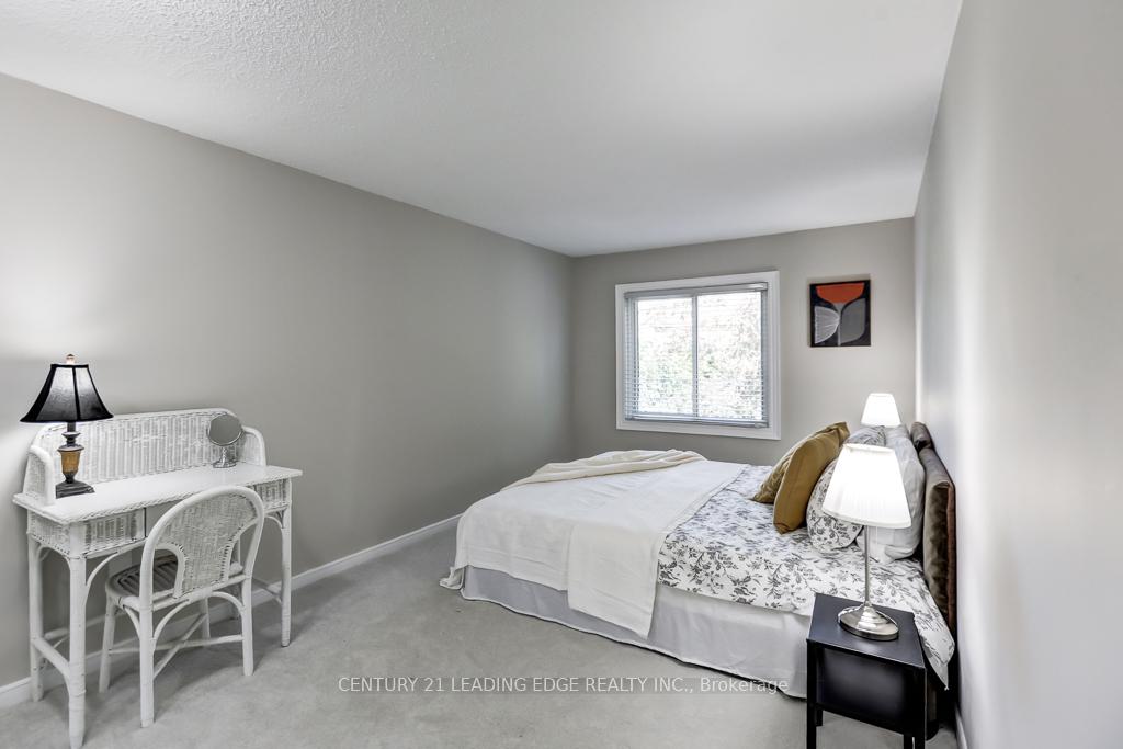 Photo 25 of 89 Reginald Crescent, Markham, Markham Village — HOMEH