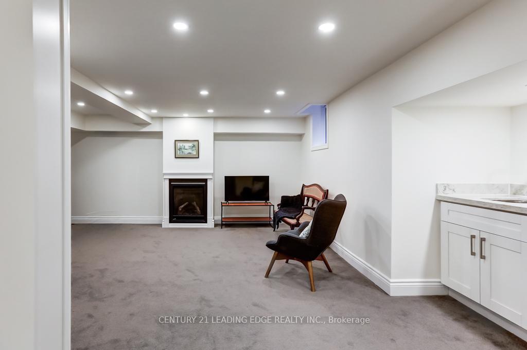 Photo 28 of 89 Reginald Crescent, Markham, Markham Village — HOMEH