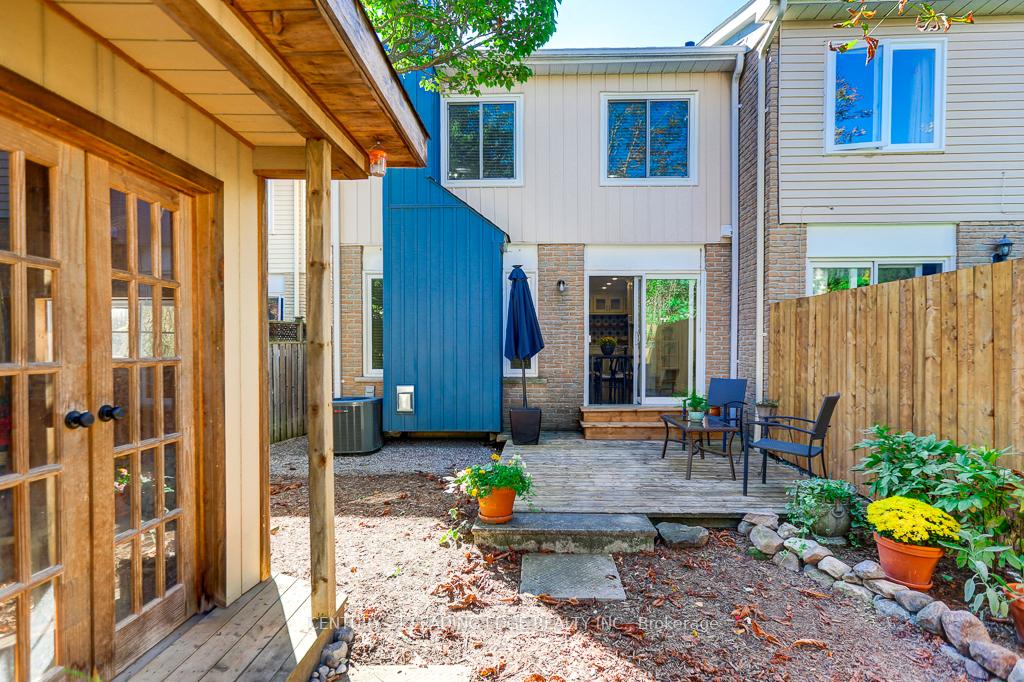 Photo 37 of 89 Reginald Crescent, Markham, Markham Village — HOMEH
