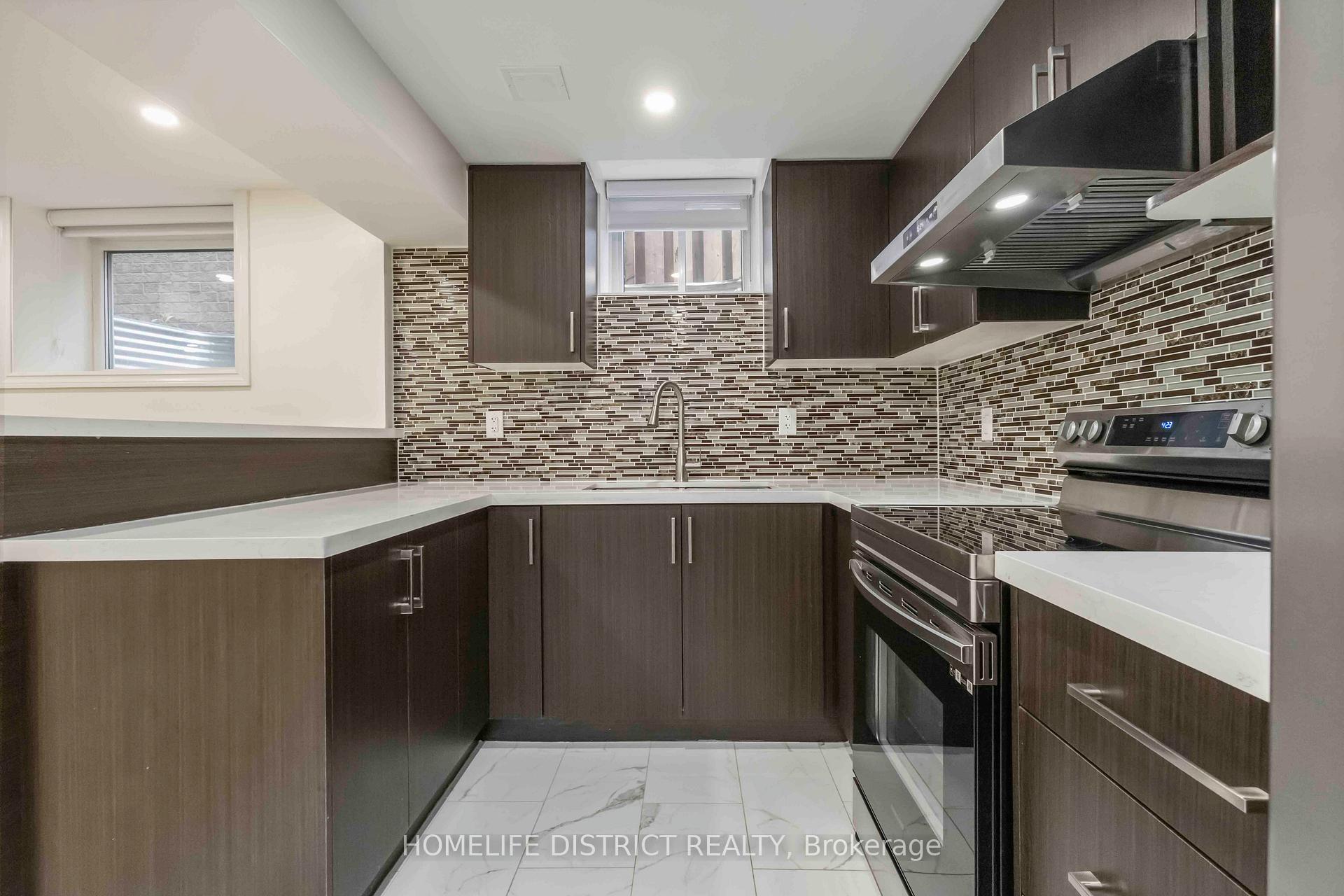 Photo 3 of 138 Alfred Paterson Drive, Markham, Greensborough — HOMEH
